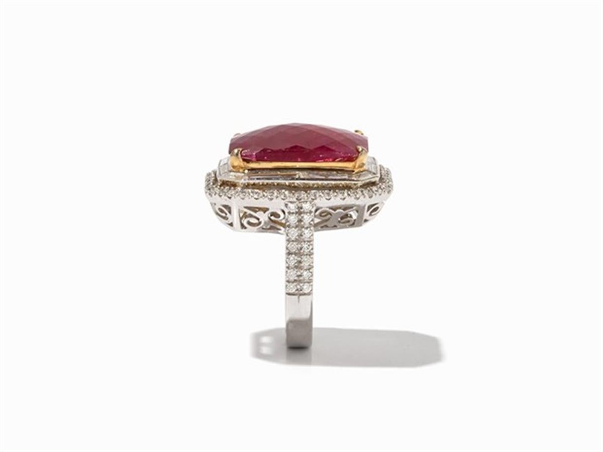 Women's 12.25 Carat Faceted Ruby Diamond White and Yellow Gold Cocktail Ring 
