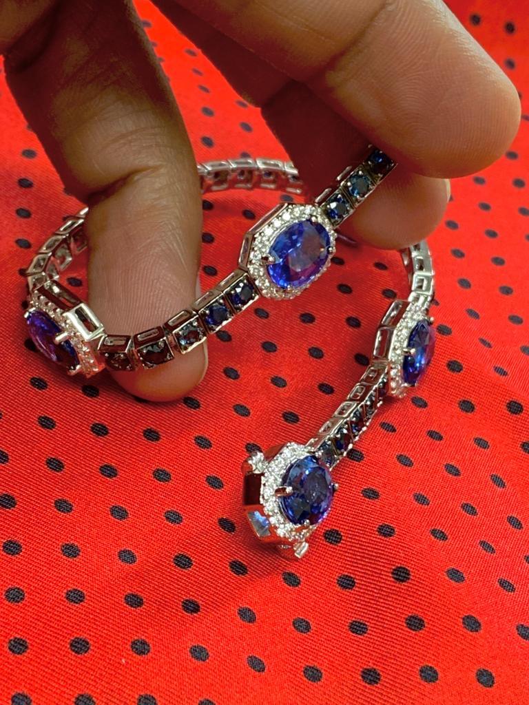 Goshwara Sapphire and Diamond Bracelet For Sale 5