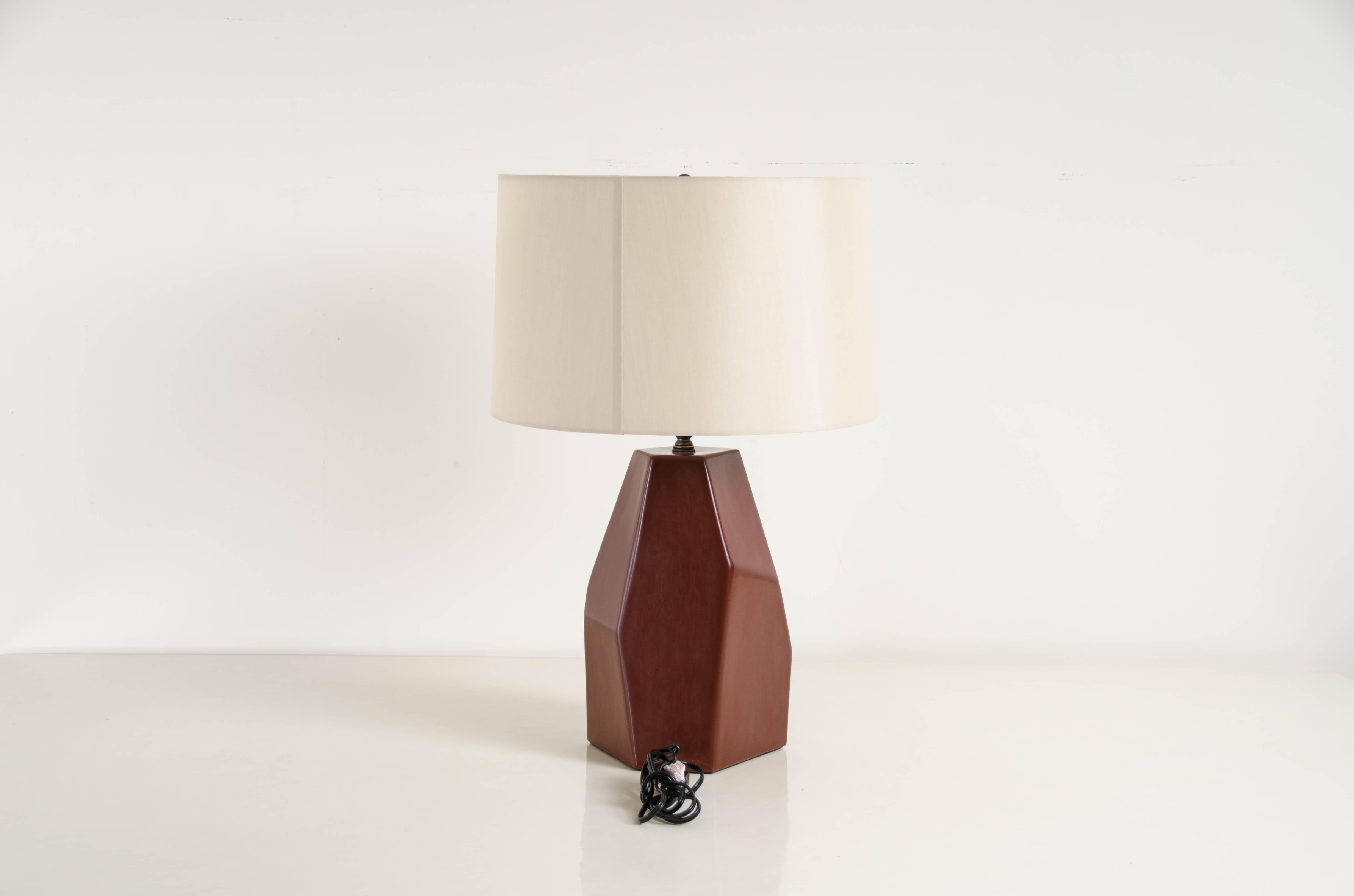 Faceted Shan Lamp, Red Bean Lacquer by Robert Kuo, Handmade, Limited Edition In New Condition In Los Angeles, CA