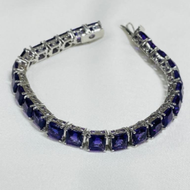 Women's Faceted Square Cut Amethyst Line Bracelet in Sterling Silver for Mom Gift For Sale
