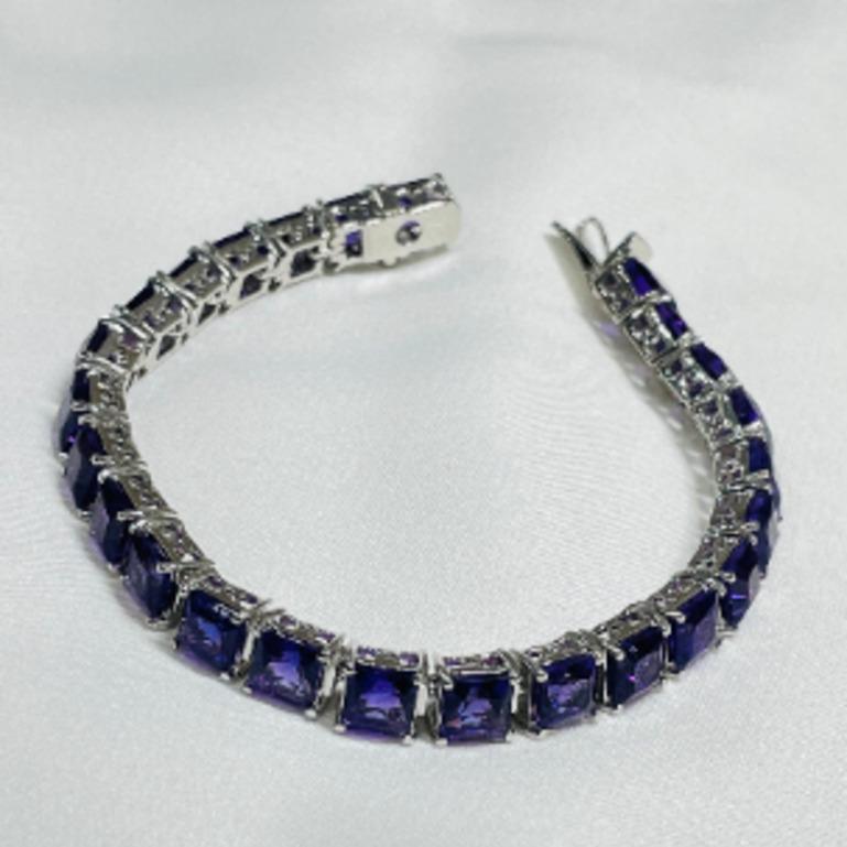 Faceted Square Cut Amethyst Line Bracelet in Sterling Silver for Mom Gift For Sale 3