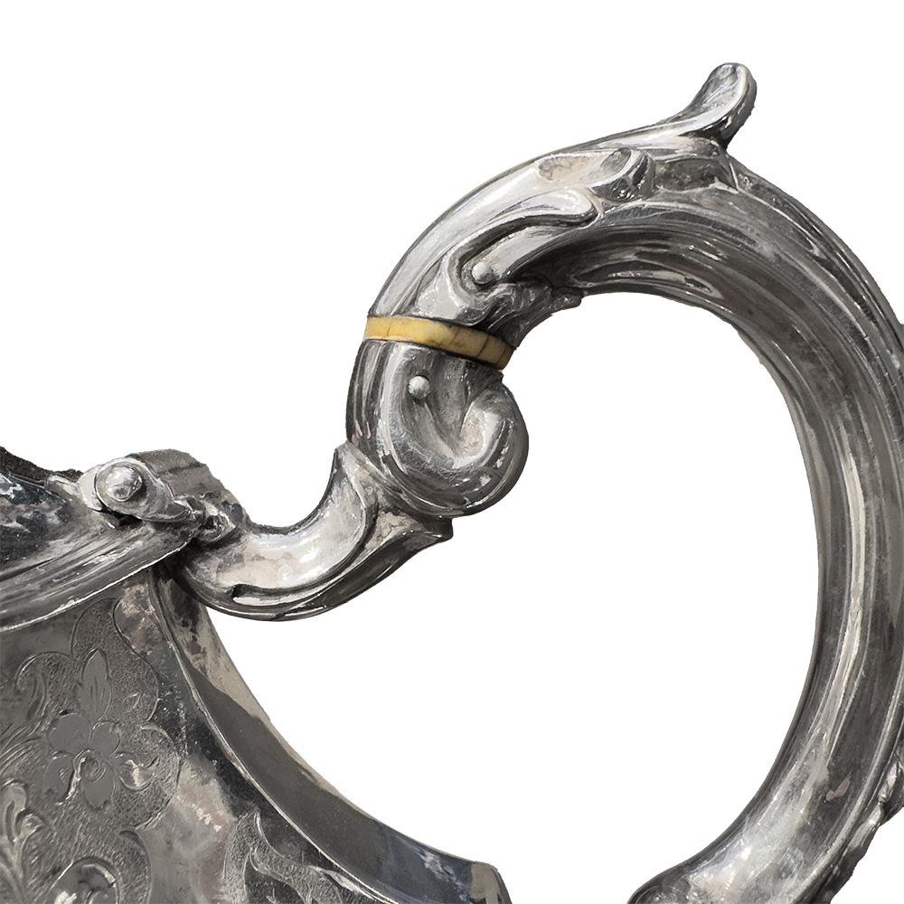 Engraved Faceted Teapot engraved Flowers Joseph Angell, 752g Silver, London 1841 For Sale