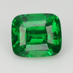 Faceted tsavorite grossular garnet, 2.24 cts