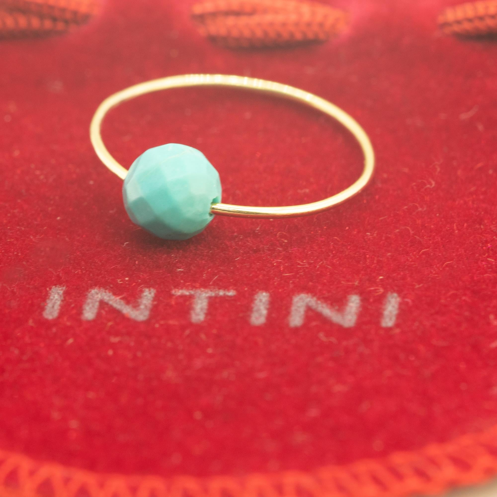 Bague à anneau Planet Boho Chic en or jaune 18 carats avec turquoise facettée Intini Jewels Unisexe en vente