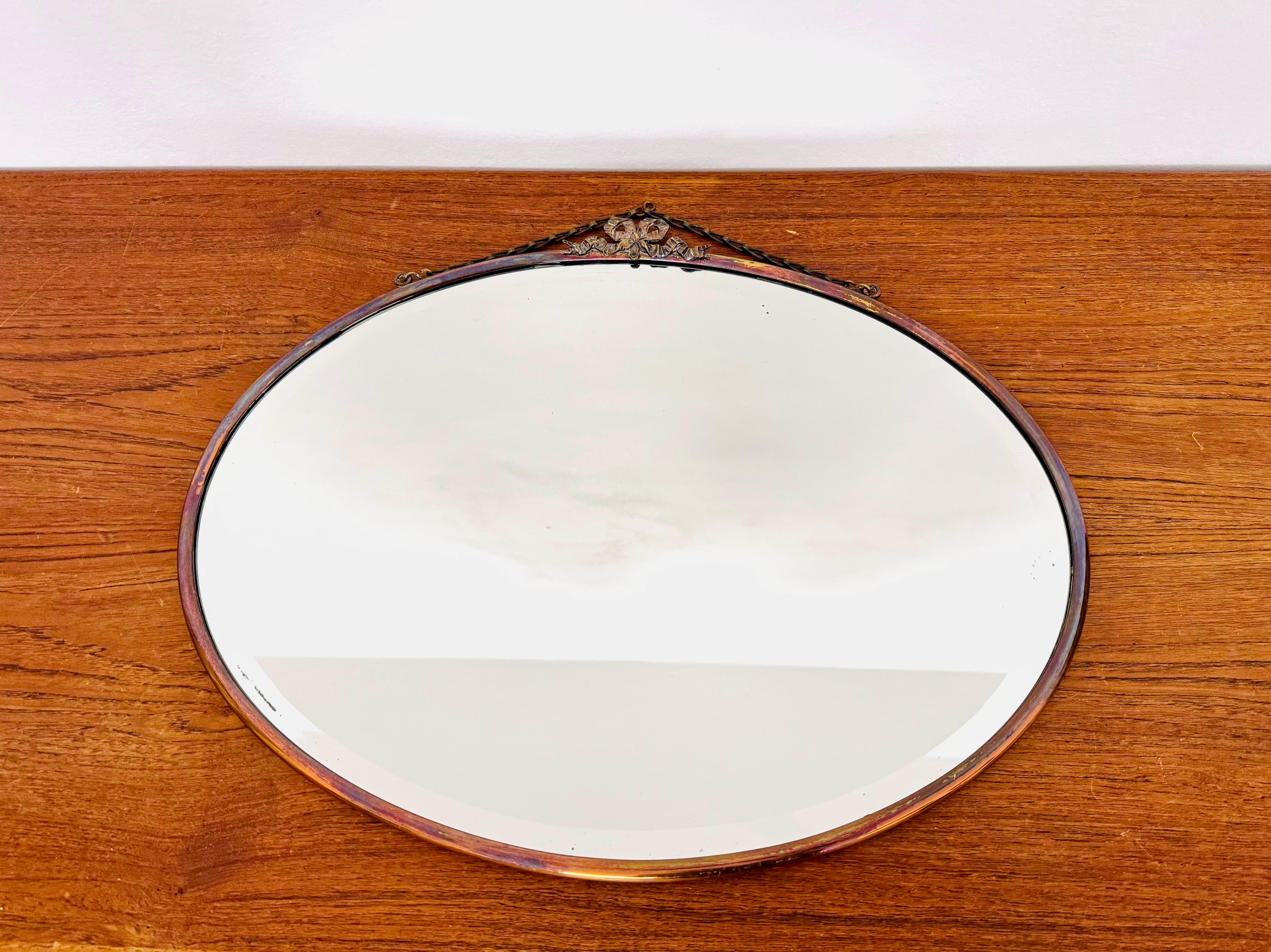 Milieu du XXe siècle Miroir mural à facettes en vente