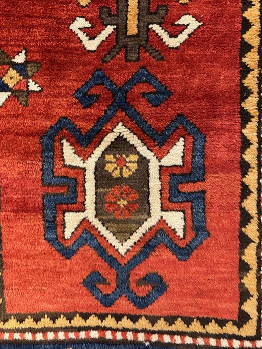 Tappeto Fachralo Kazak In condizioni ottime in vendita a NEW YORK, NY