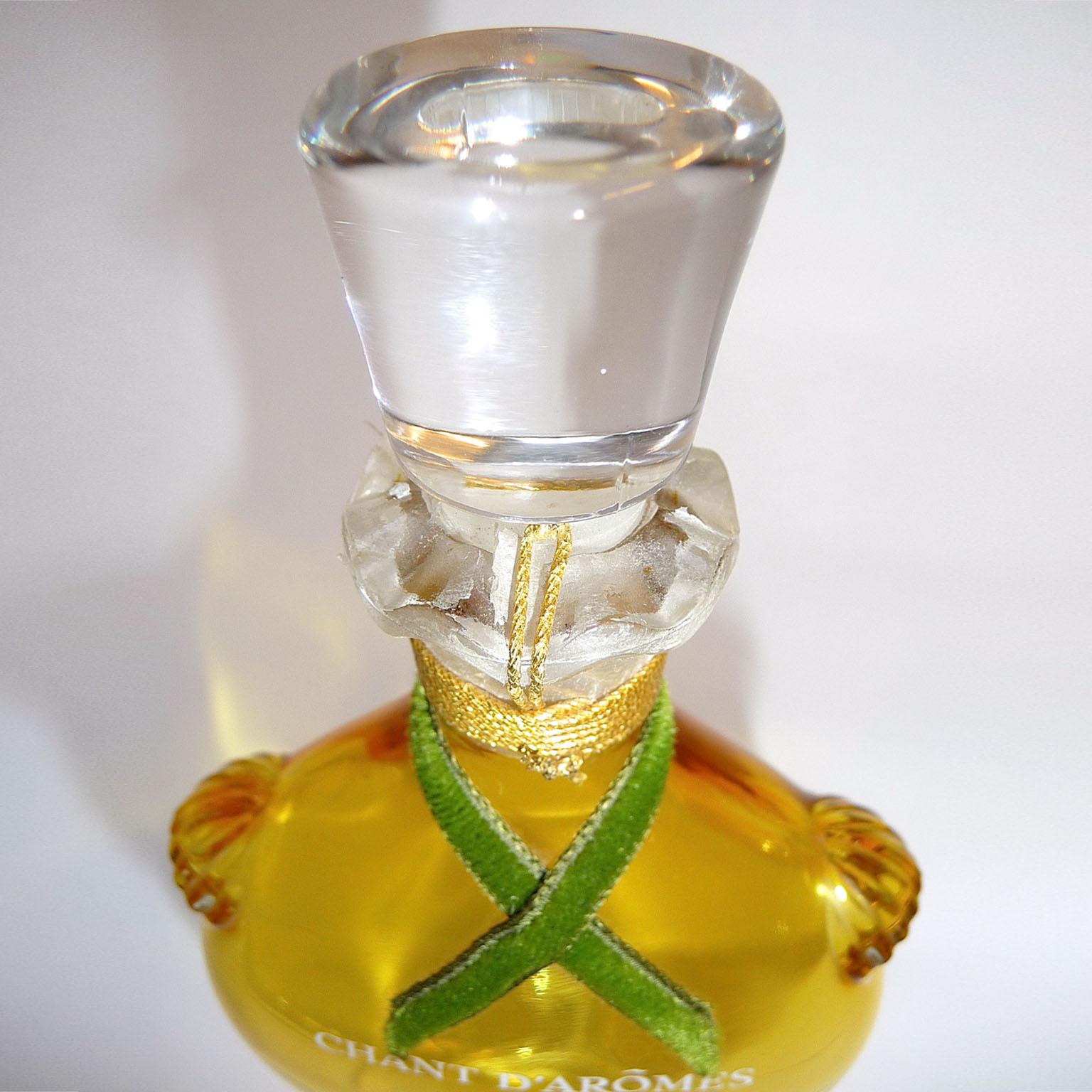 Bouteilles de parfum factice Guerlain Lanvin Store Display en vente 3