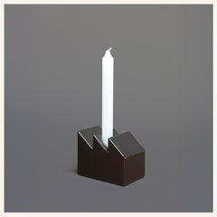 Portavelas «Factory Candle» de roble, de la colección Wood de Aparentment