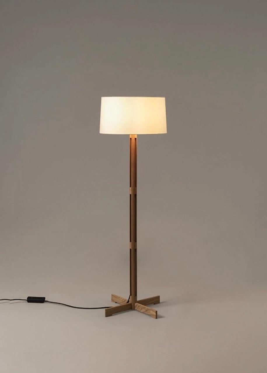 Mid-Century Modern FAD Fija Floor Lamp by Miguel Milá for Santa & Cole For Sale