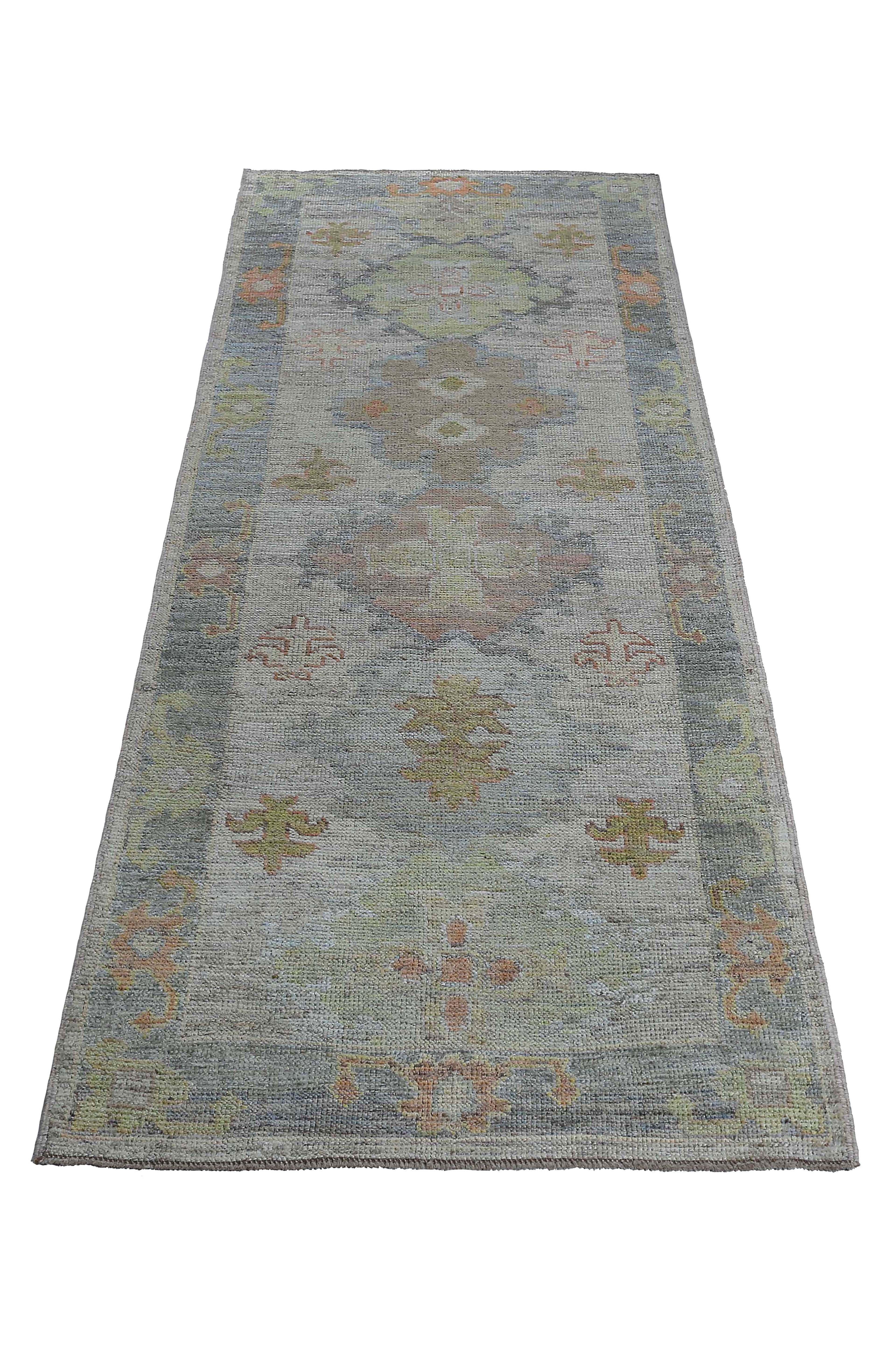 Afghanistan Oushak Runner Rug Circa 1990 - Wool Ivory Design - 95499 In Excellent Condition For Sale In Dallas, TX