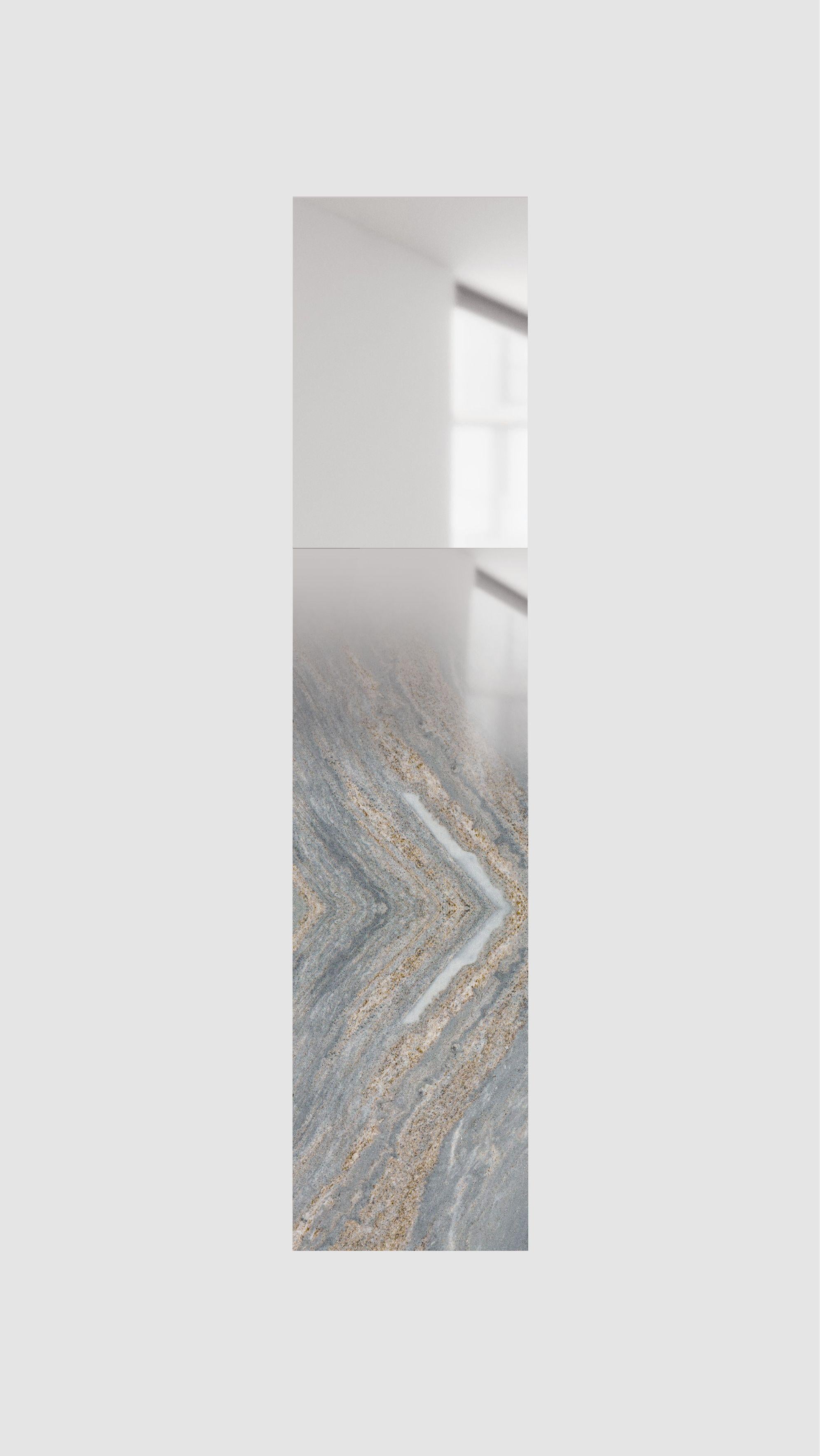 Fading marble mirror by Formaminima
Limited Edition
Dimensions: 14 x 35 x H 157.5 cm
Materials: Delabrè solid brass, fading polished finish / Extra-thin solid Palissandro Blu Nuvolato marble, hand-ground crystal layering with fading mirror finish