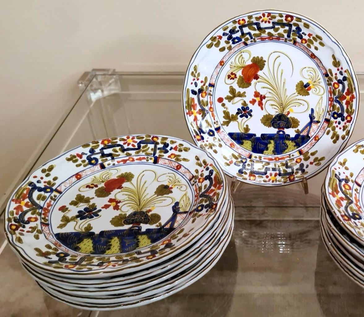Chinoiserie Faenza Italian Ceramic 11 Hand Painted Dessert Plates With 