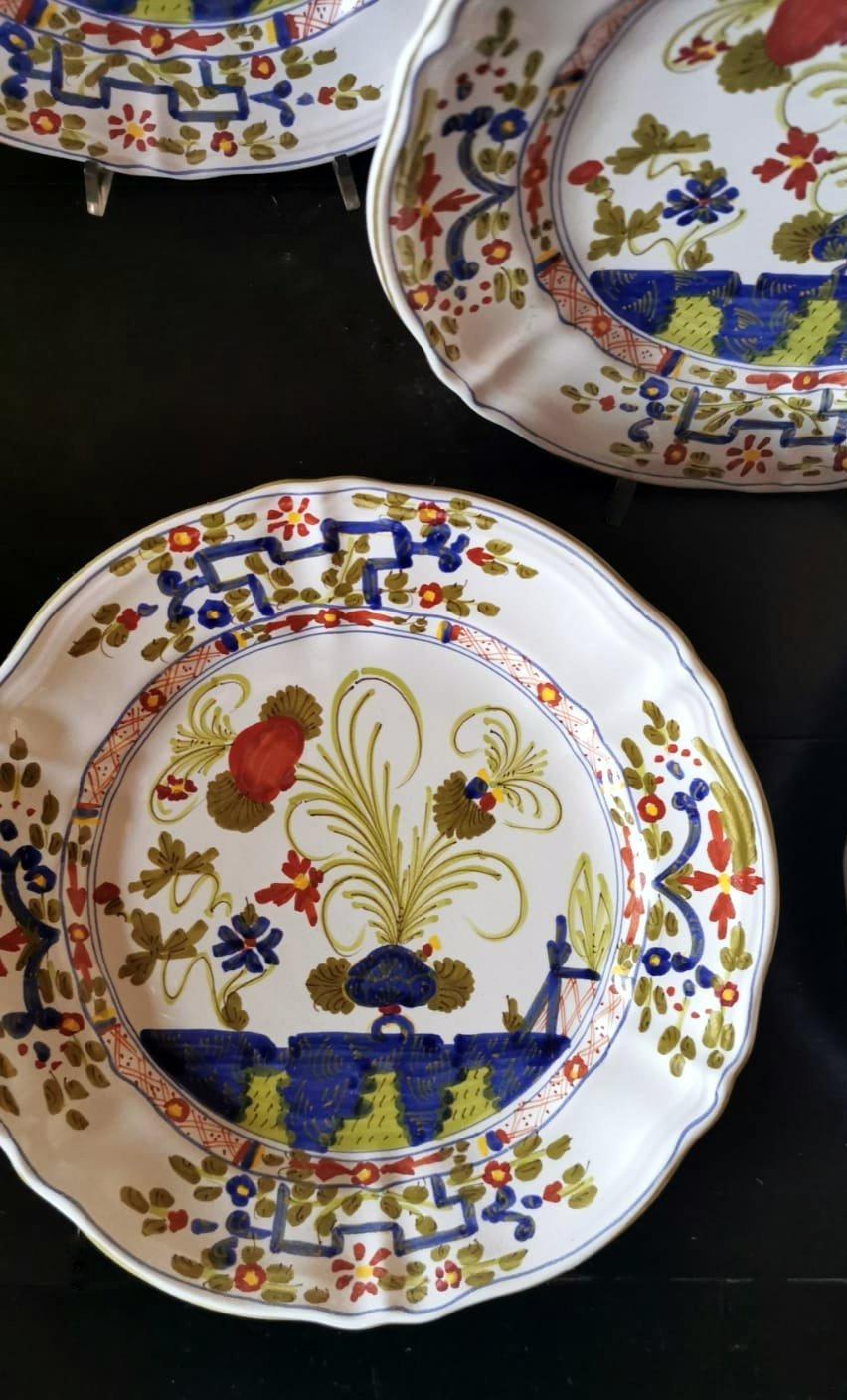 Chinoiserie Faenza Italian Ceramic 12 Hand-Painted Tableware with 