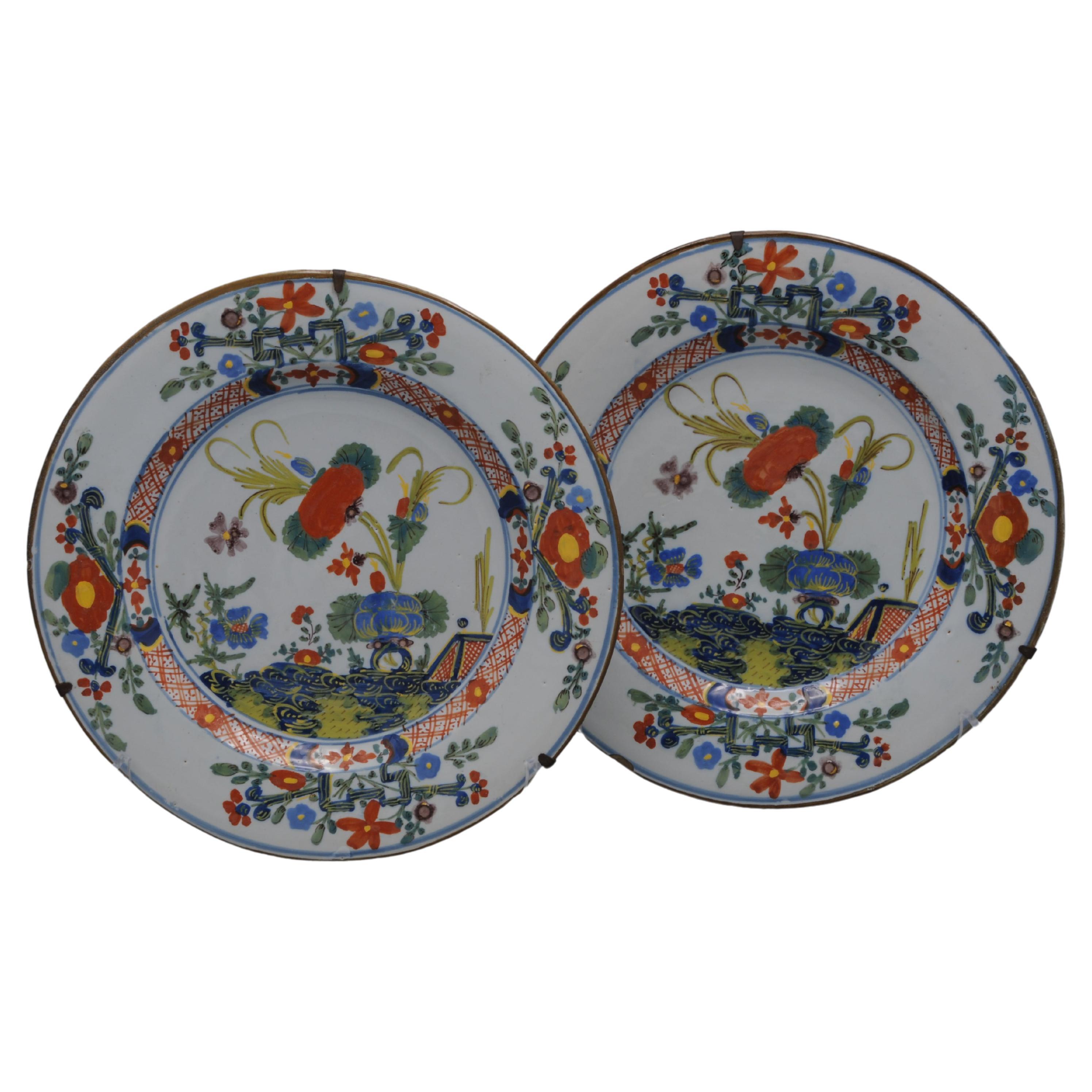 Faenza - set of plates, Garofano decor late 18th century