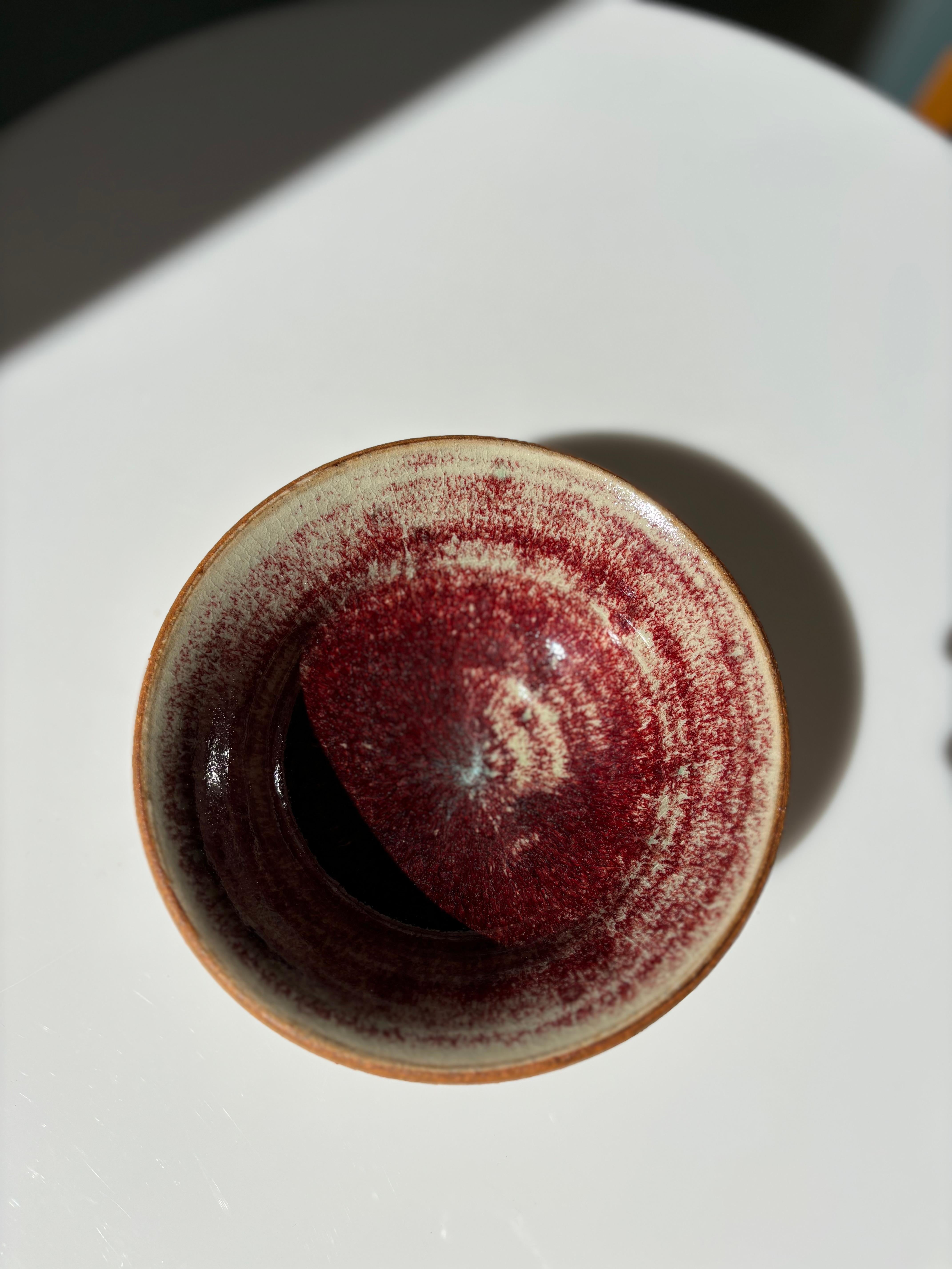 Scandinavian Modern Fagerfäldt Ox Blood Glazed Bowl, 1970s For Sale