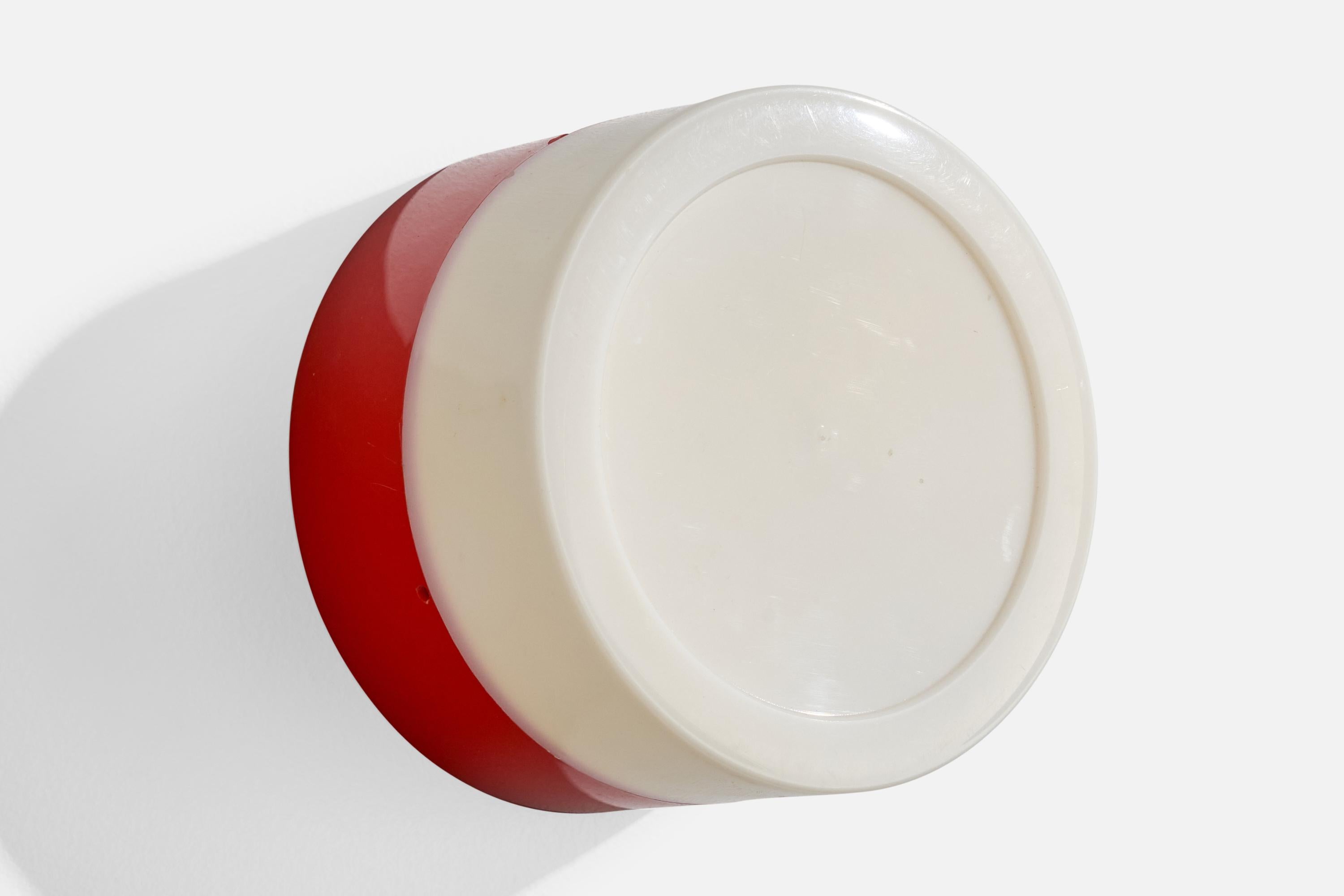 Fagerhults Belysning, Wall Lights, Plastic, Sweden, 1970s In Fair Condition For Sale In High Point, NC