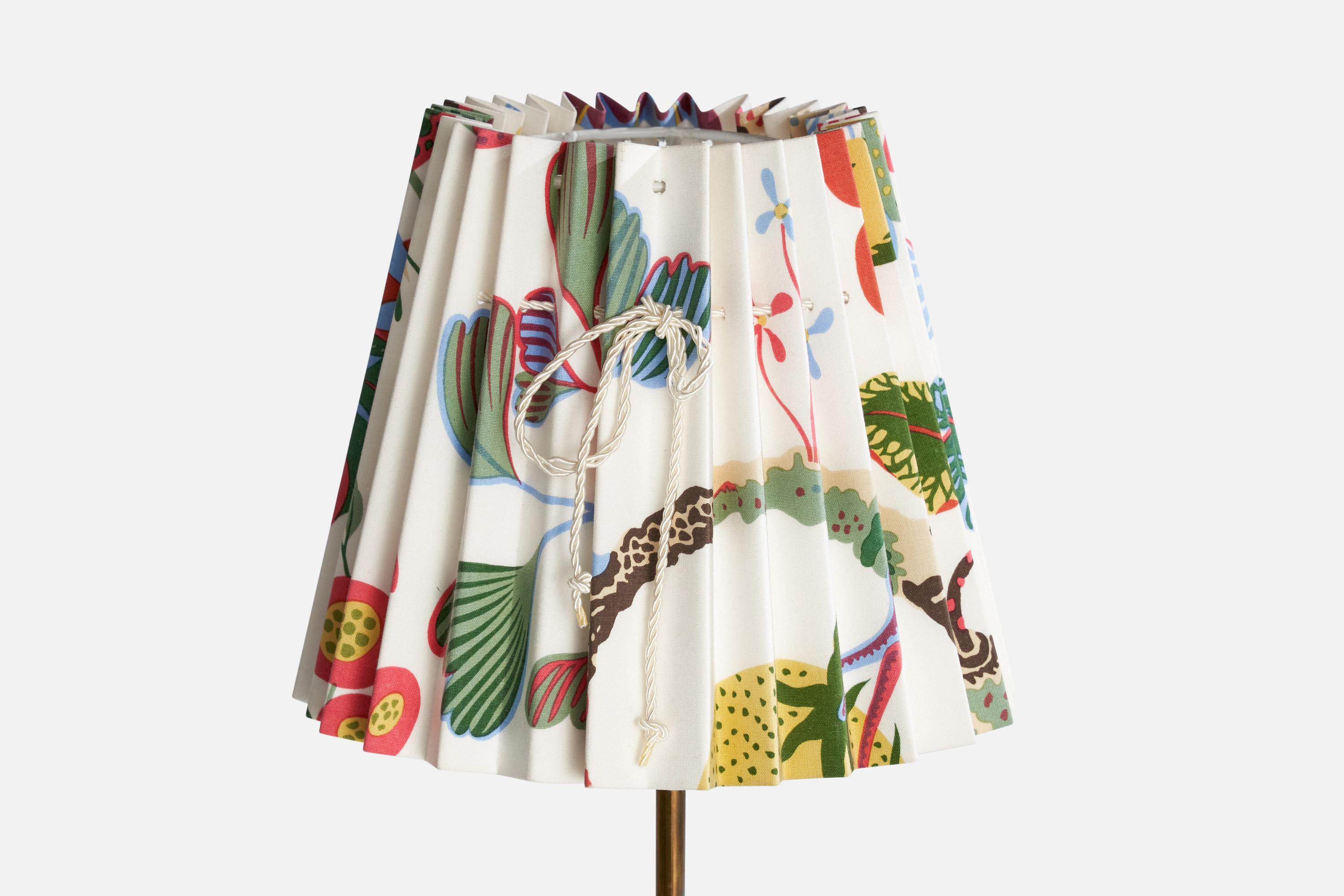 Fagerhults, Table Lamp, Brass, Fabric, Sweden, 1950s In Good Condition For Sale In High Point, NC