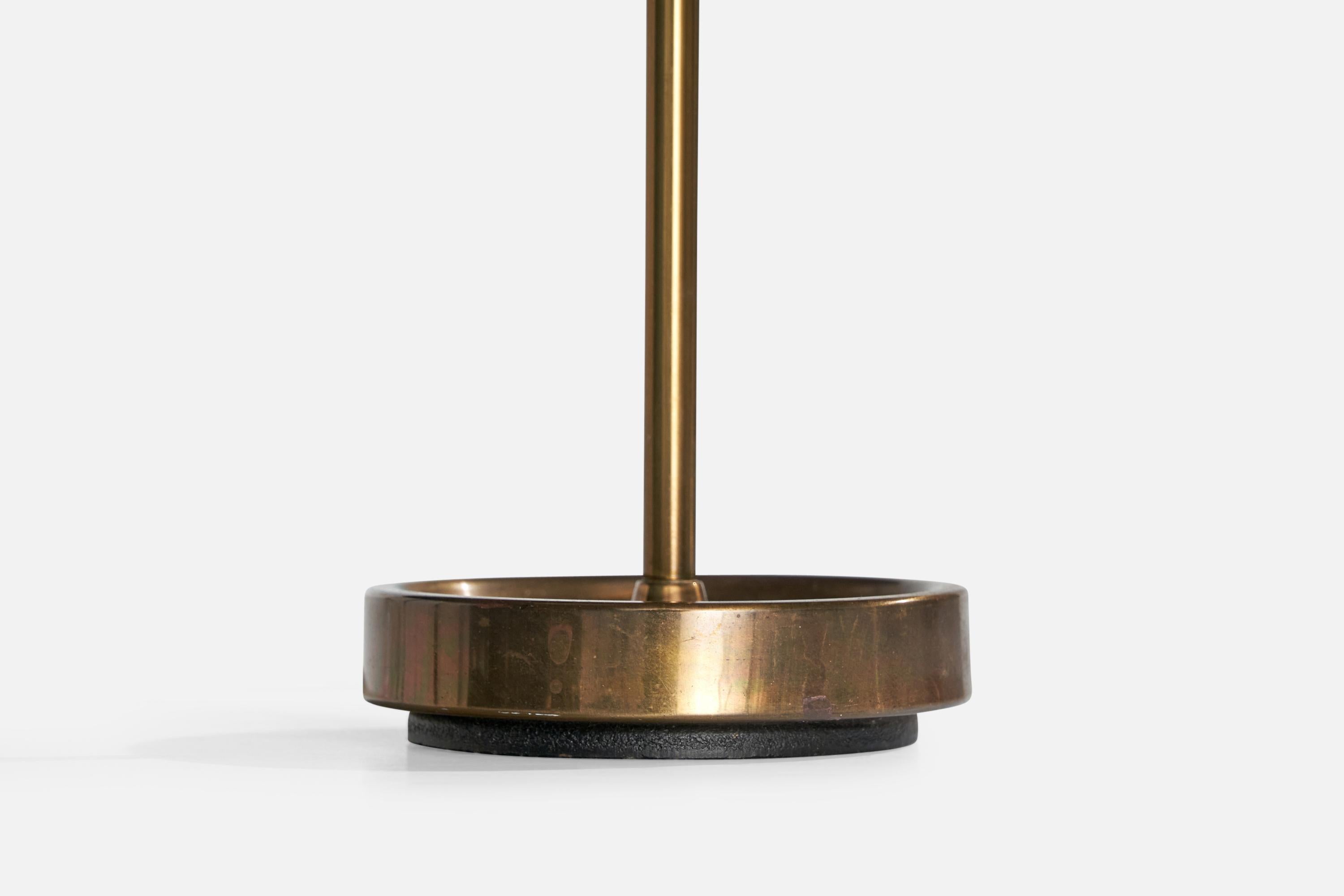 Laiton Fagerhults, lampe de table, laiton, tissu, Suède, années 1950 en vente