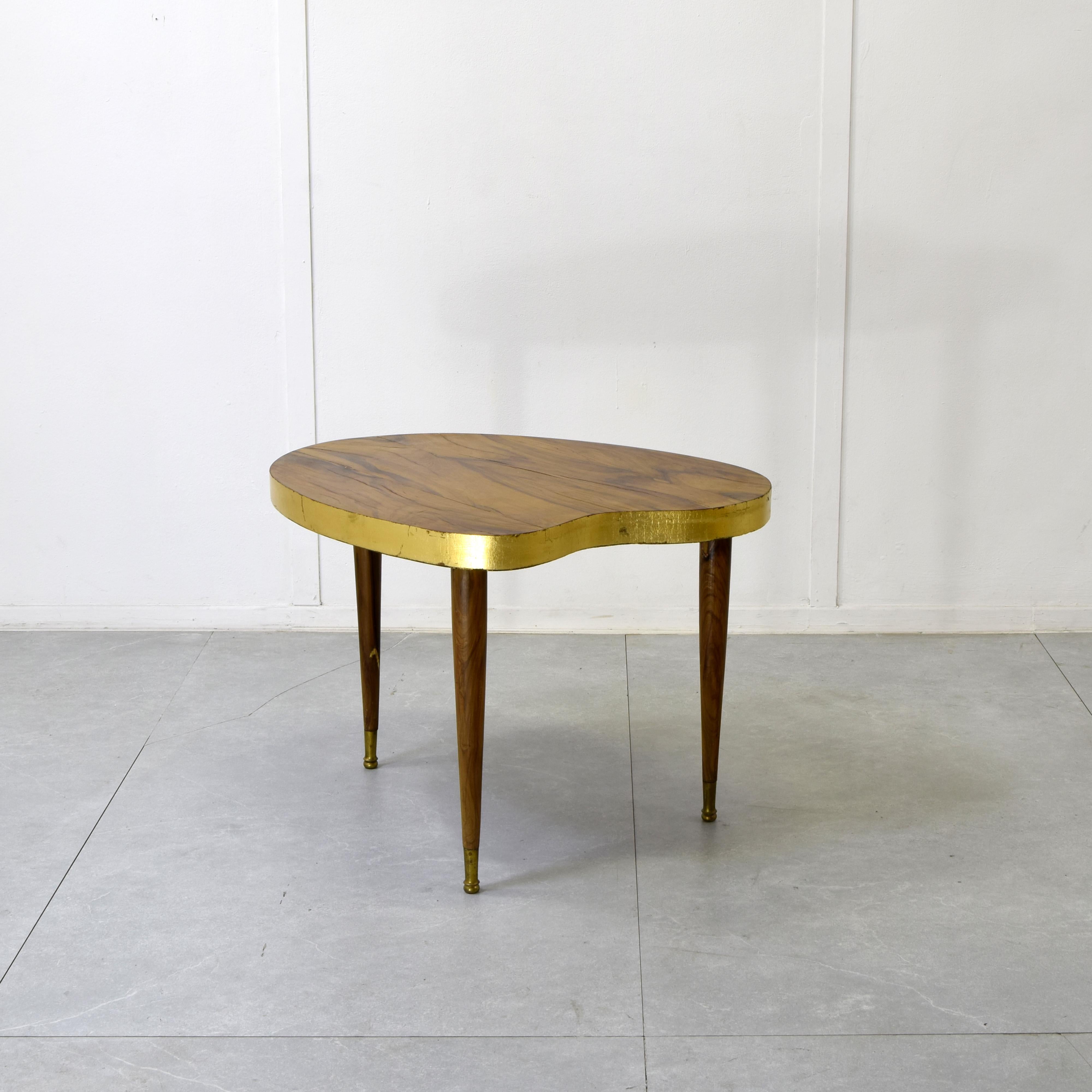 Mid-20th Century 'Fagiolo' coffee table, Italian production 1960s For Sale