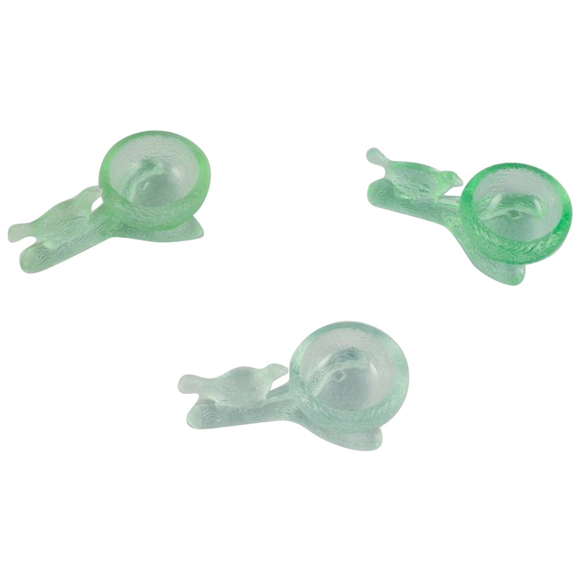 Fåglavik Glasbruk (1874-1980), Sweden. Three salt cellars with birds. For Sale