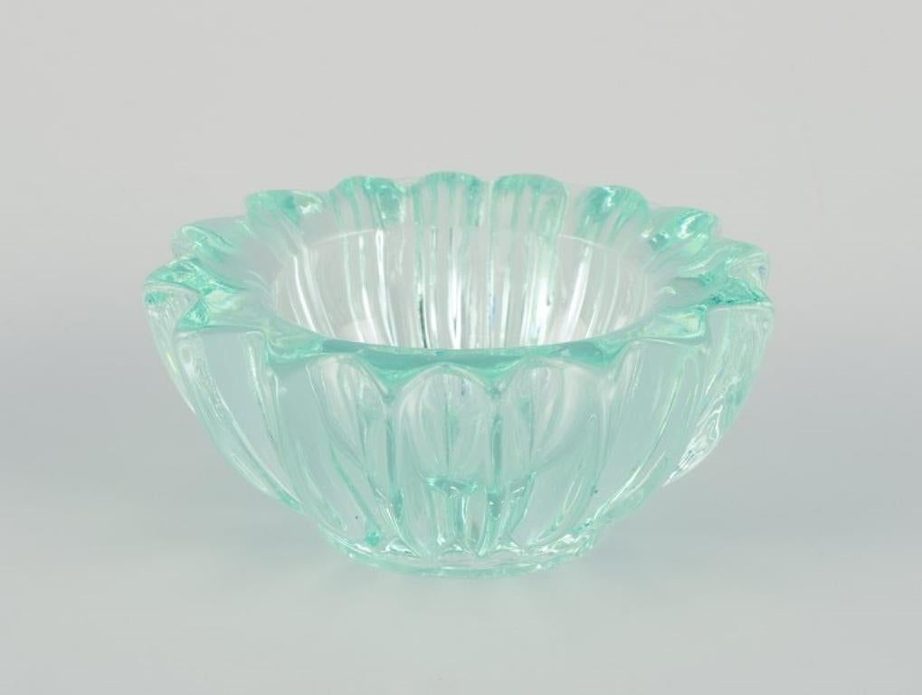 Fåglavik Glasbruk. Five salt cellars in blue and green glass. Mid-20th C. In Excellent Condition For Sale In Copenhagen, DK