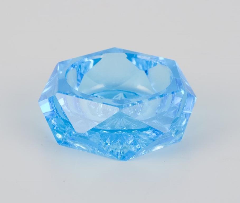 Verre Fåglavik Glasbruk. Sept salières en verre. Suède, milieu du C.I.C. en vente