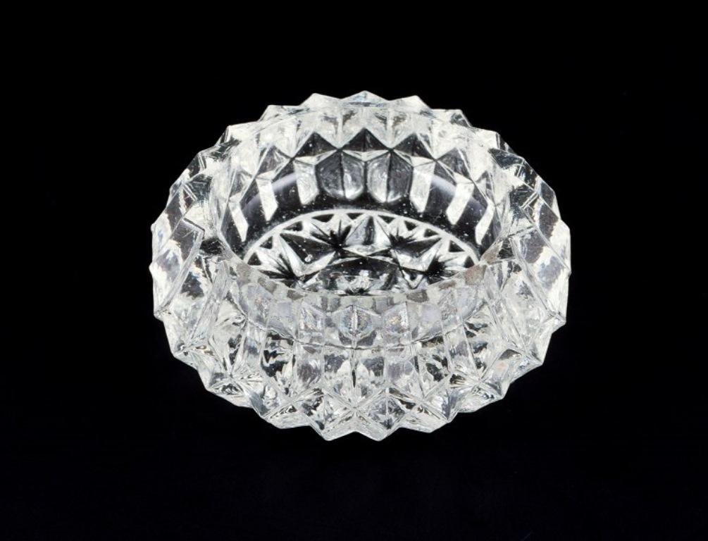 Fåglavik Glasbruk (1874-1980), Sweden.
Six salt cellars in clear handmade glass.
Private Swedish collection.
Mid-20th century.
In excellent condition.
Largest: Diameter 7.0 cm x Height 3.0 cm.
