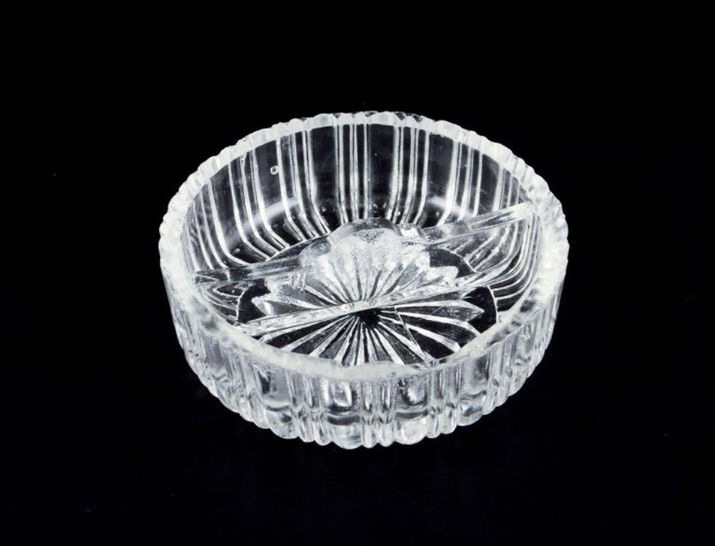 Fåglavik Glasbruk. Six salières en verre. Suède, milieu du C.I.C. Excellent état - En vente à Copenhagen, DK