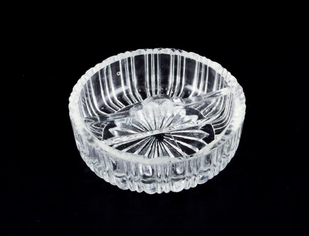 Fåglavik Glasbruk. Six glass salt cellars. Sweden, mid-20th C. In Excellent Condition For Sale In Copenhagen, DK