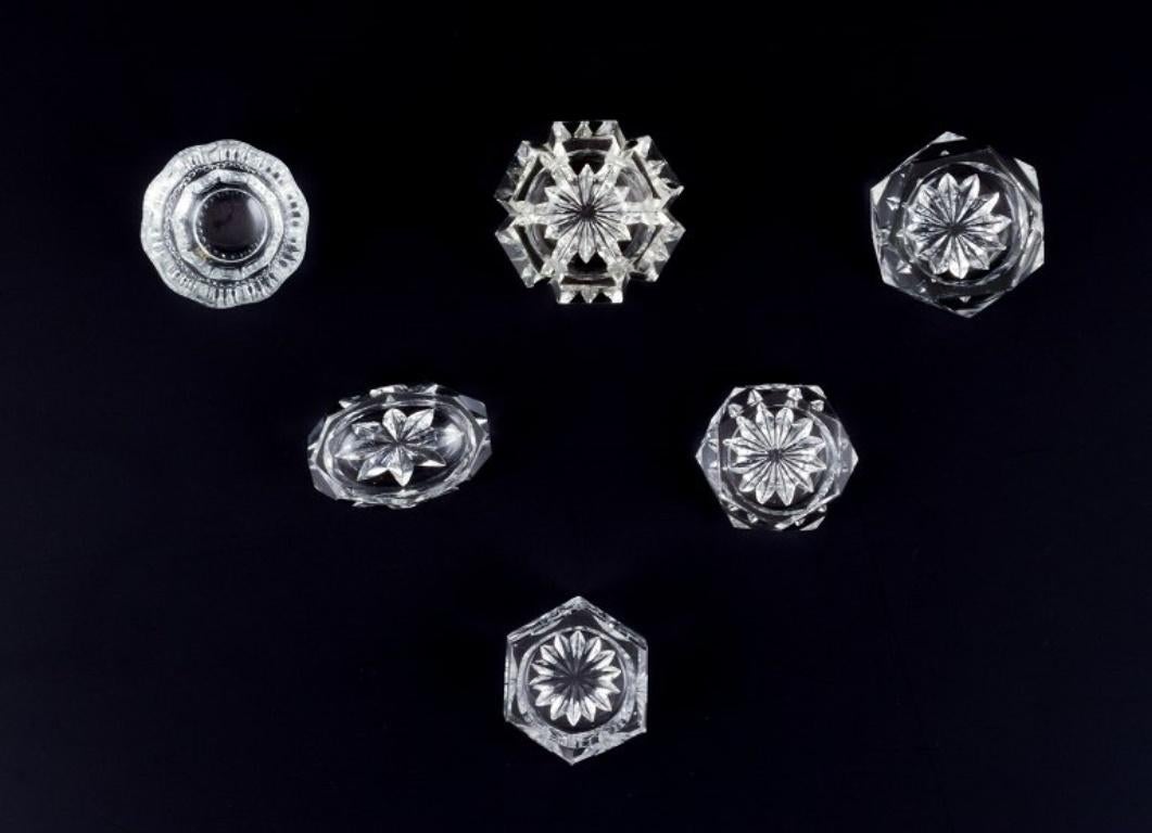 Fåglavik Glasbruk (1874-1980), Sweden.
Six salt cellars in handmade clear glass.
Private Swedish collection.
Mid-20th century.
In excellent condition.
Largest: D 5.0 cm x H 2.5 cm.
