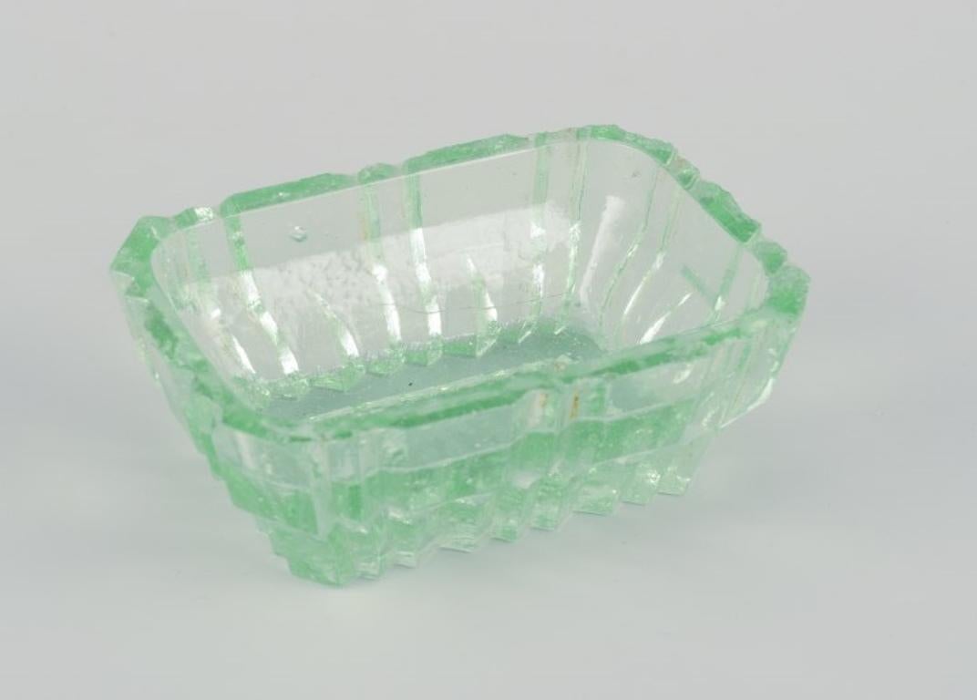 Fåglavik Glasbruk, Sweden. Three salt cellars in green glass. Mid-20th C. In Excellent Condition For Sale In Copenhagen, DK