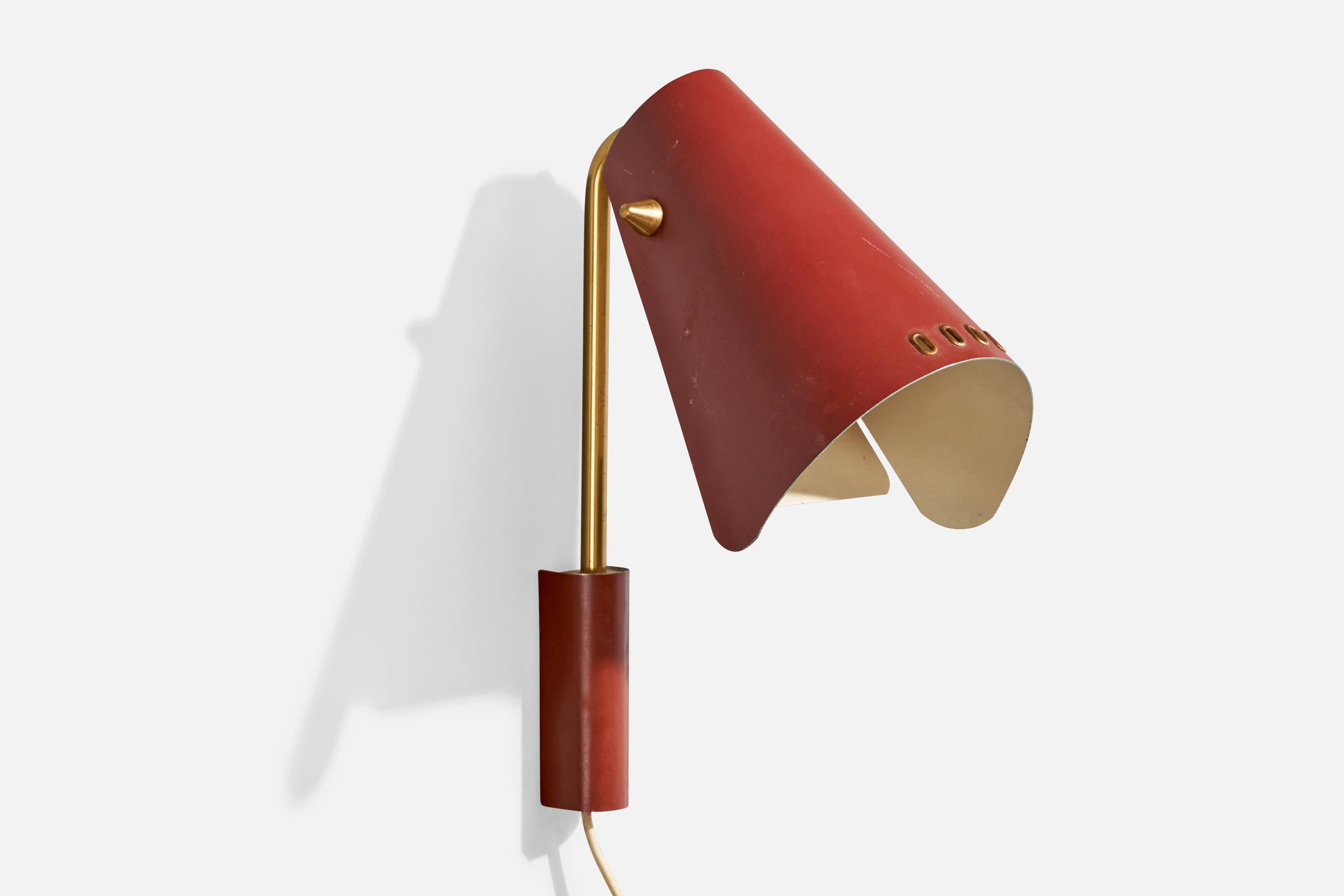 An adjustable red-lacquered metal and brass wall light, produced by Fåglavik, Sweden, c. 1950s.

Overall Dimensions (inches):  10.25” H x  5.5” W x  7“ D

Back Plate Dimensions (Inches):  ” H x ” W x ” D

Bulb Specifications: E-26 

Number of