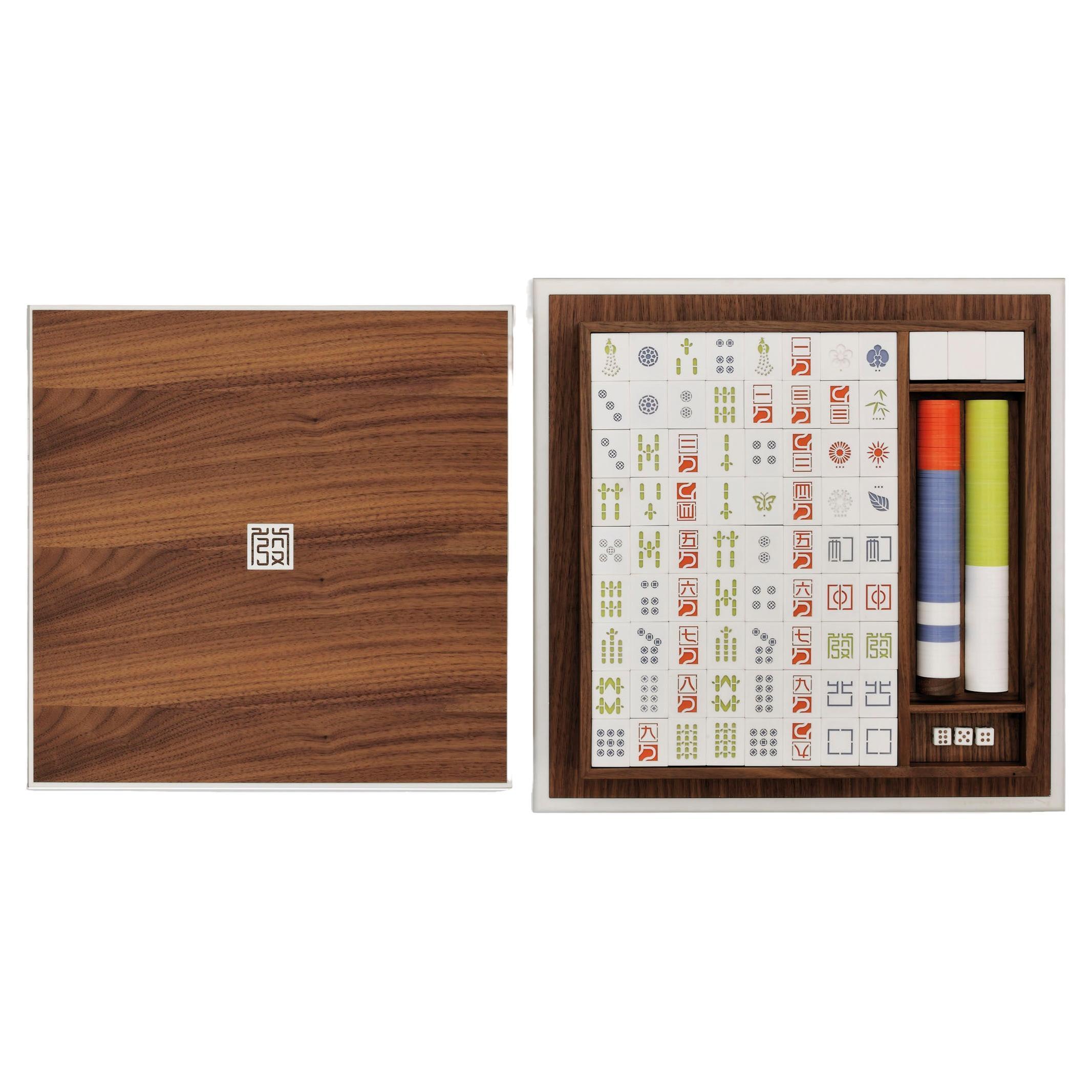 Fa'i', Mahjong, board game made of solid walnut and Corian For Sale