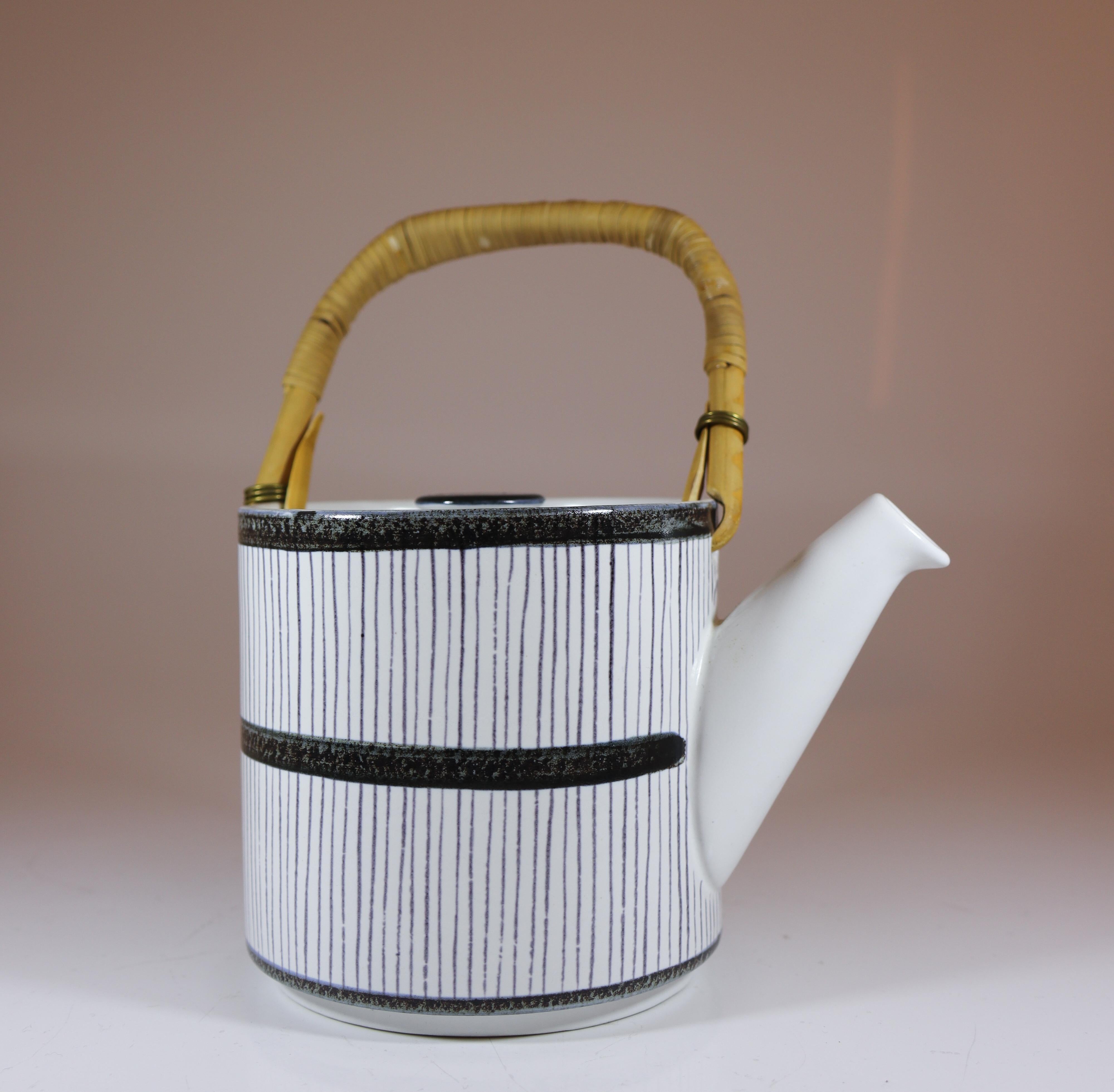 Cafetière en faïence et bambou Stig Lindberg Gustavsberg des années 1960, Vintage du milieu du siècle dernier en vente 1