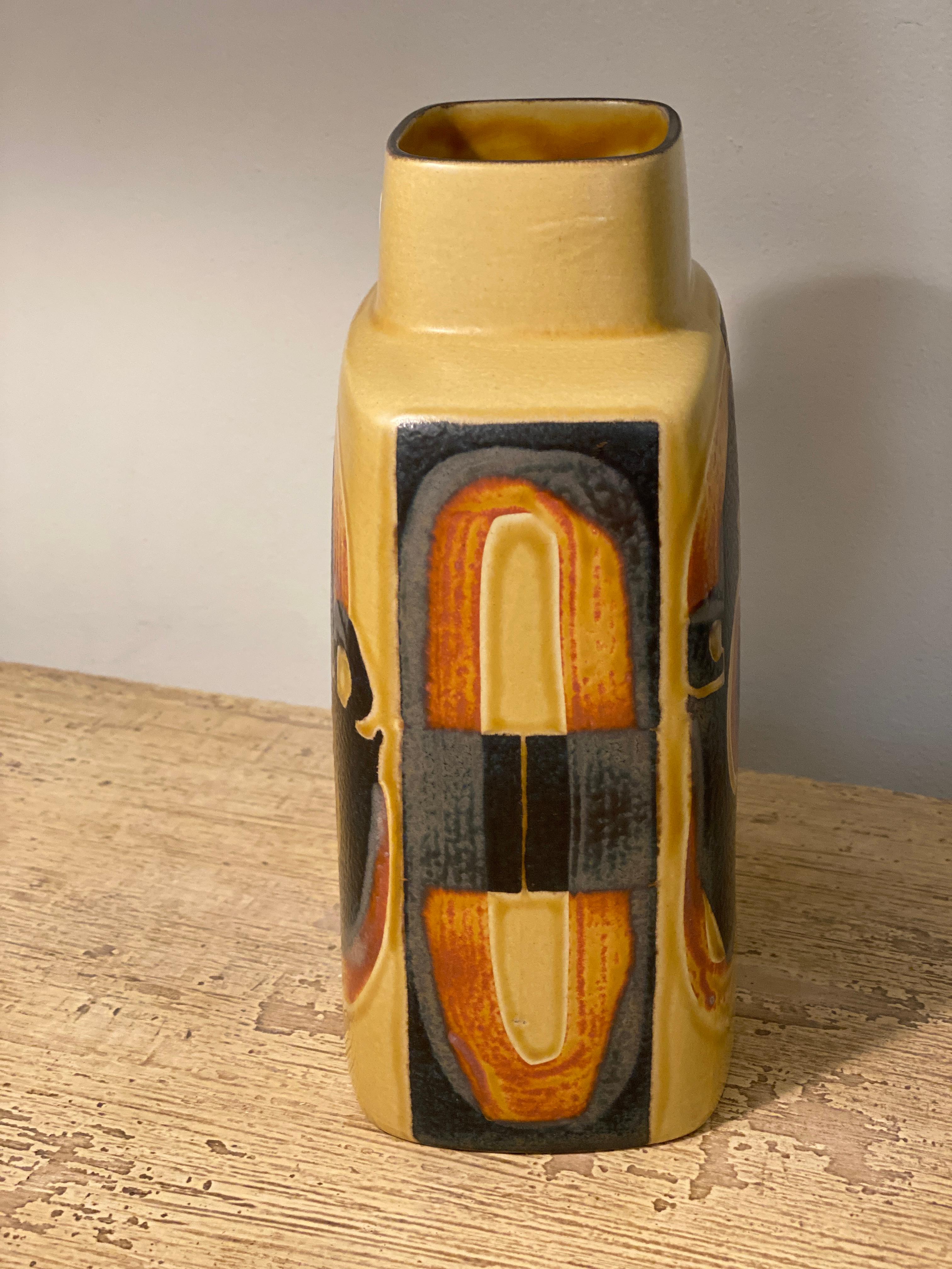 Faience Baca Vase Designed by Johanne Gerber for Royal Copenhagen Danmark In Excellent Condition For Sale In Mt Kisco, NY