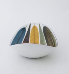 Faience Bowl Leafs - Stig Lindberg - Gustavsberg Studio - Mid 20th Century