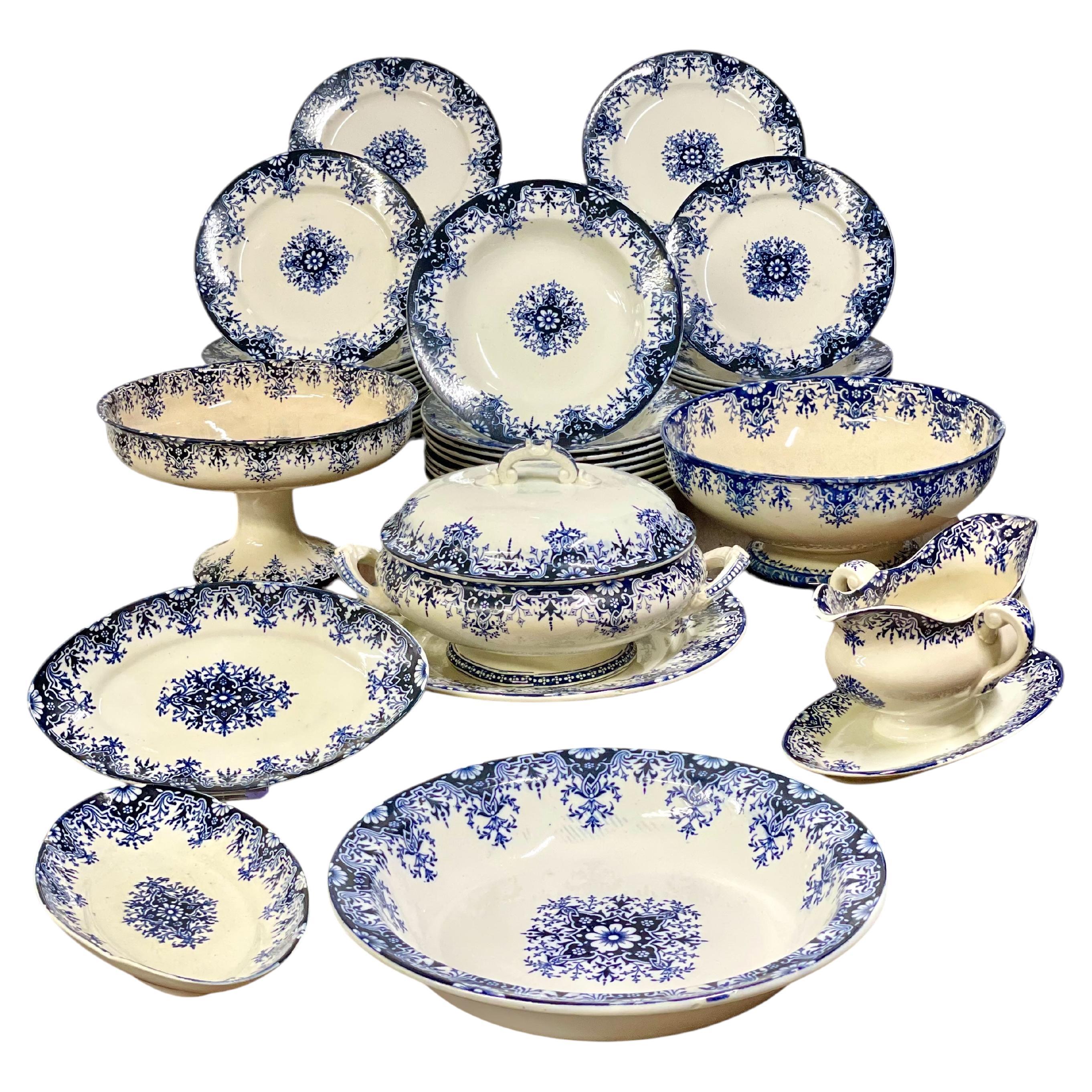 What is compote bowl?