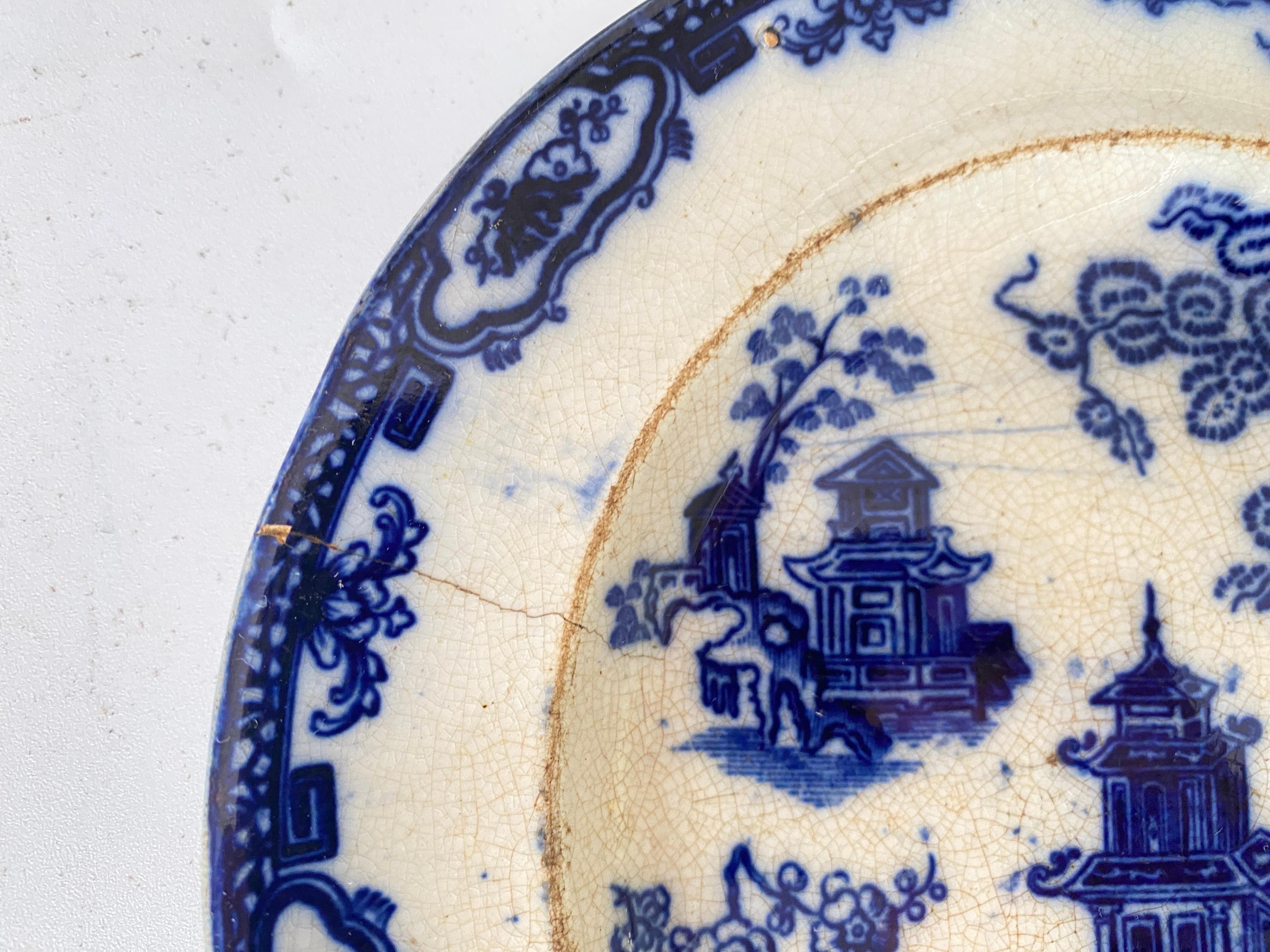 Faience Dish and Plate by Jules Vieillard Chinese Decor France 19th Century  In Good Condition For Sale In Auribeau sur Siagne, FR