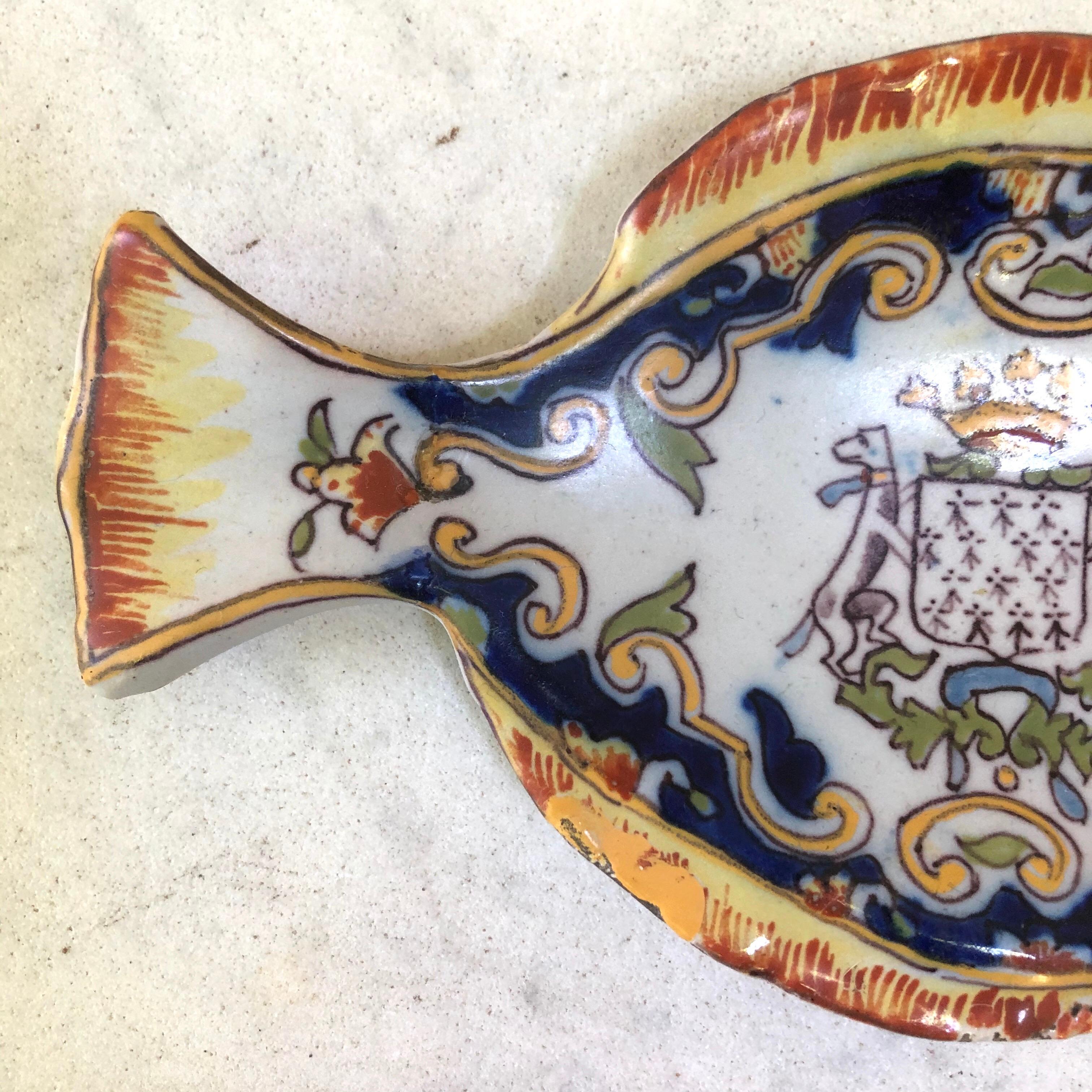 Rustic Faience Fish Dish Desvres, Circa 1910 For Sale