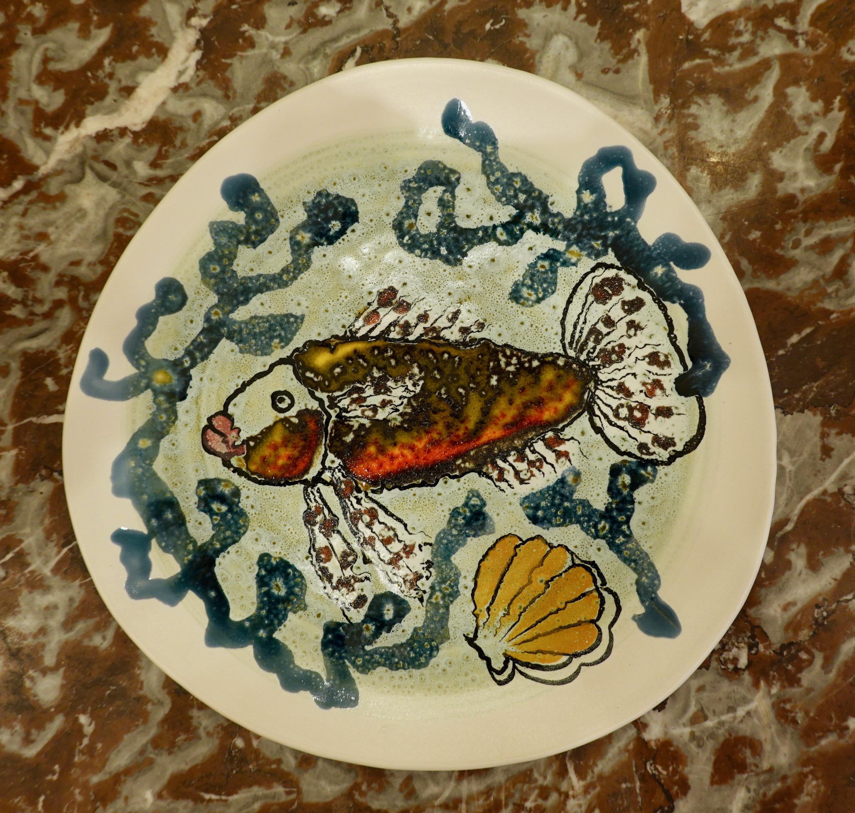 14 Piece Faience Fish Service with Hand-Painted Shellfish from Brittany In Good Condition For Sale In Pembroke, MA