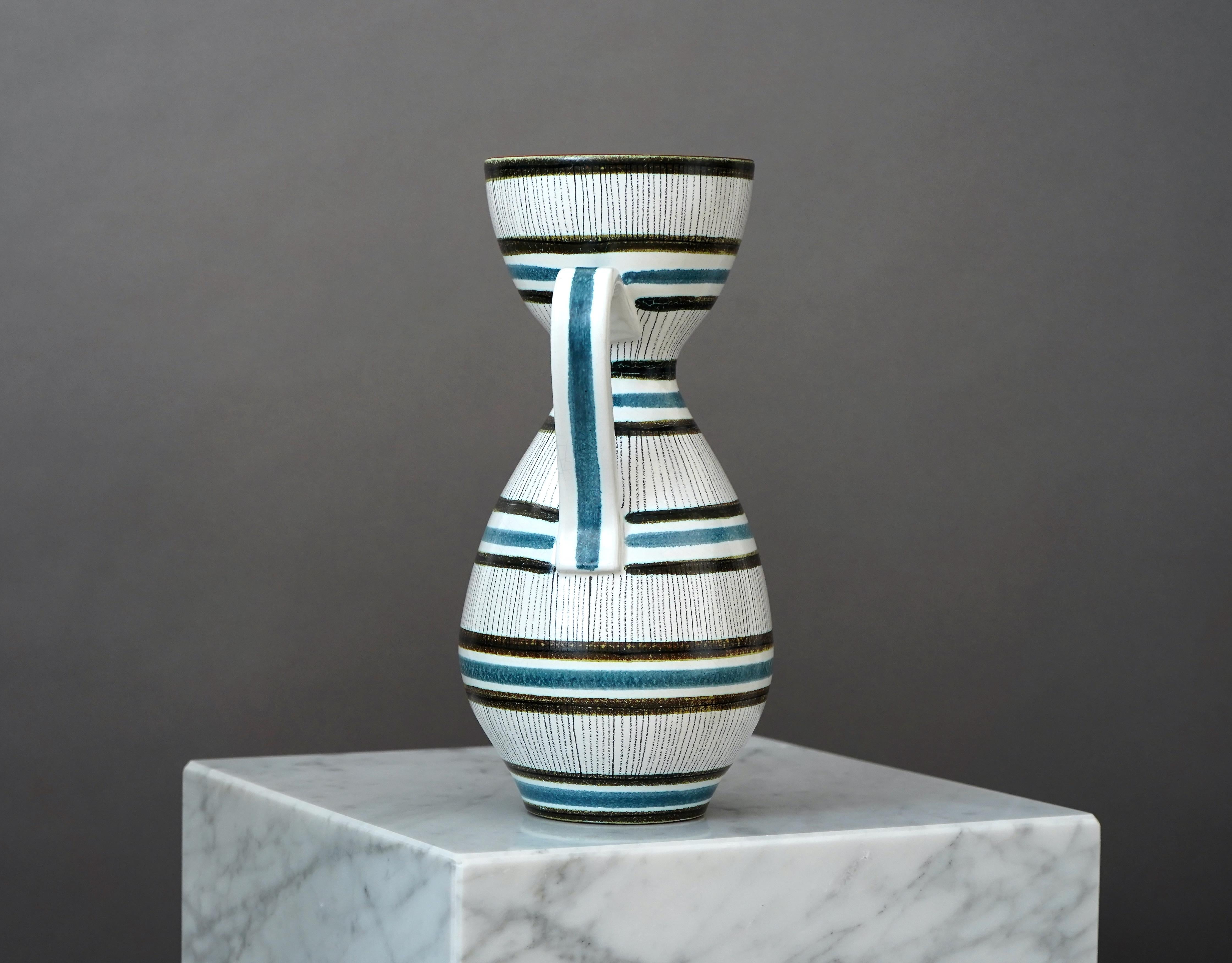 Faience Vase by Stig Lindberg for Gustavsberg Studio, Sweden, 1950s In Fair Condition For Sale In Malmö, SE