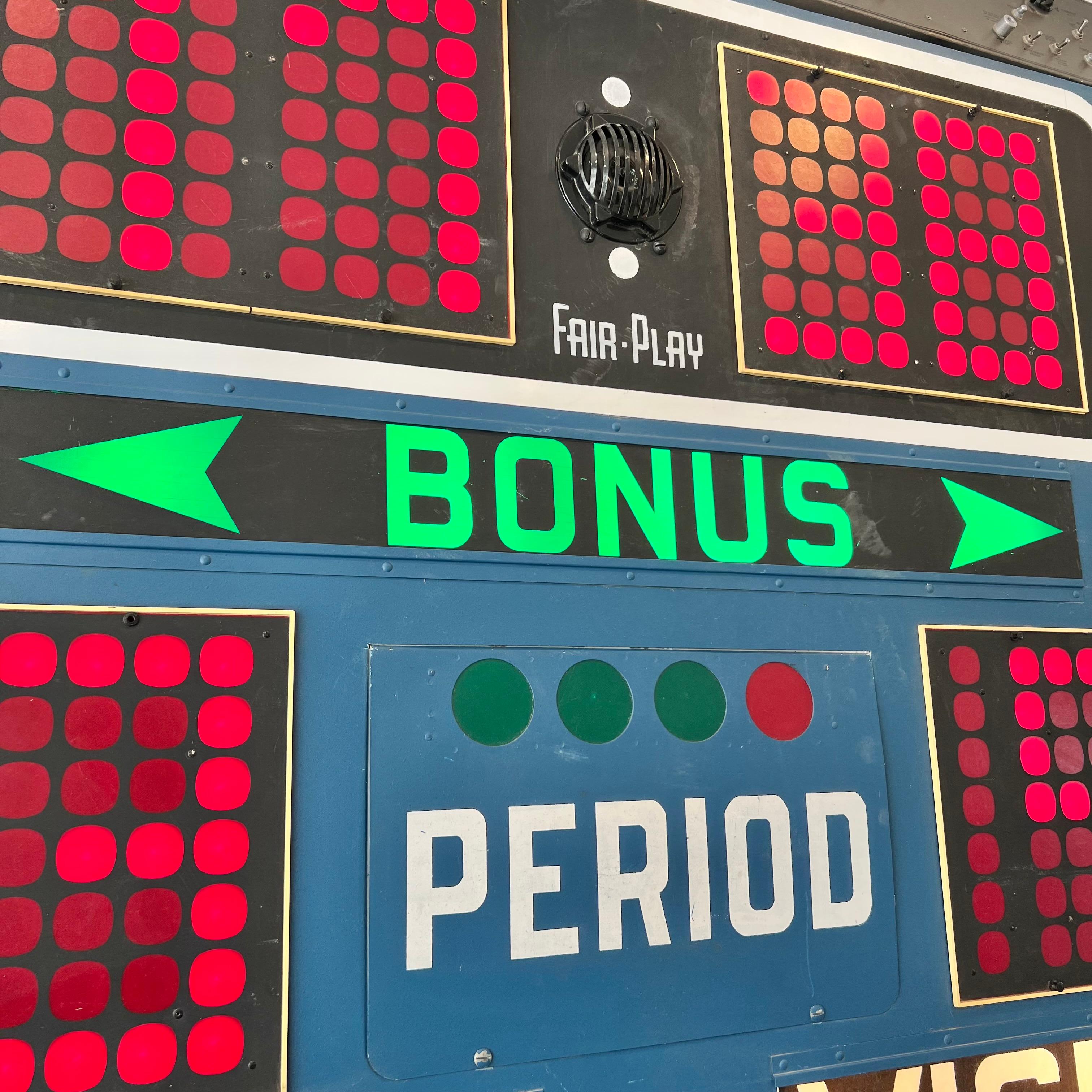 Mid-20th Century Fair Play 1960s Electro-Magnetic Basketball Scoreboard For Sale