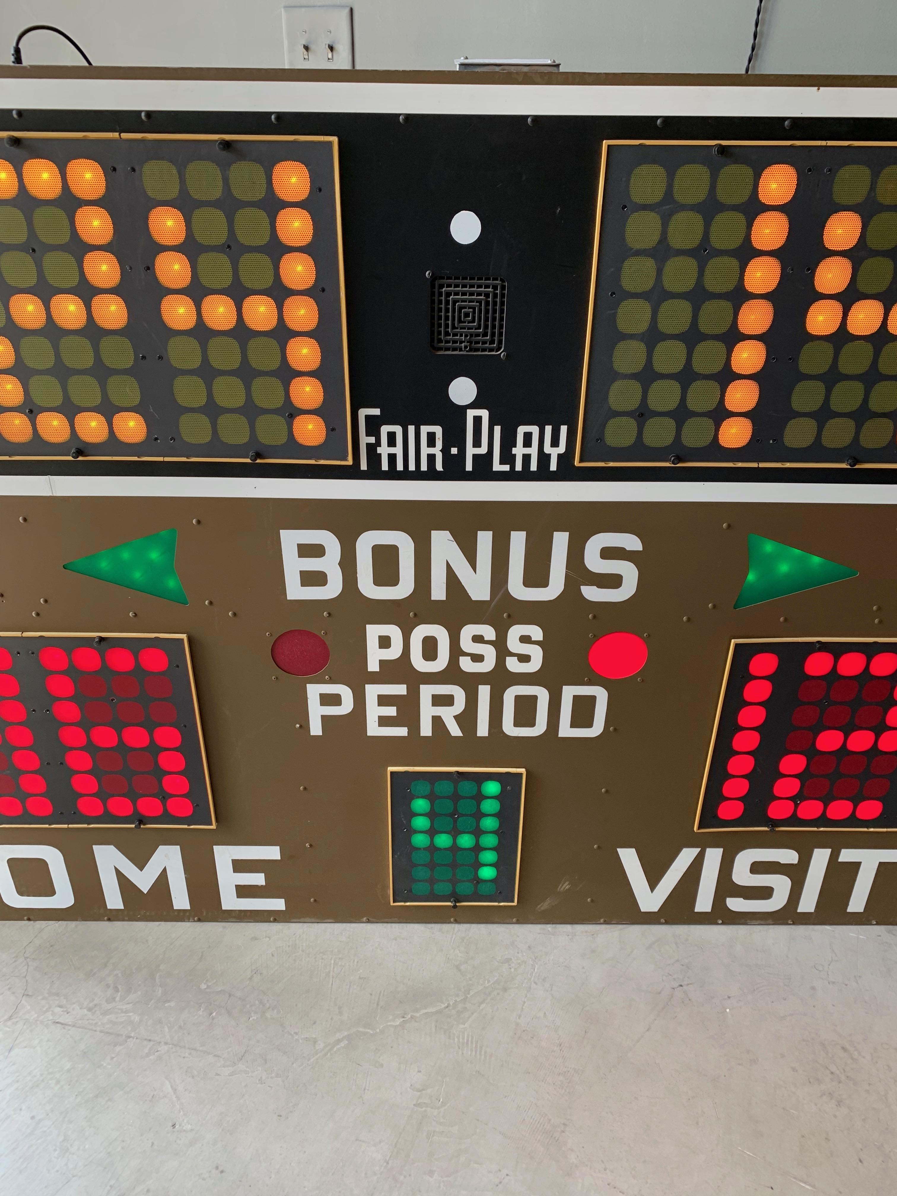 Fair Play 1970s Basketball Scoreboard In Good Condition In Los Angeles, CA