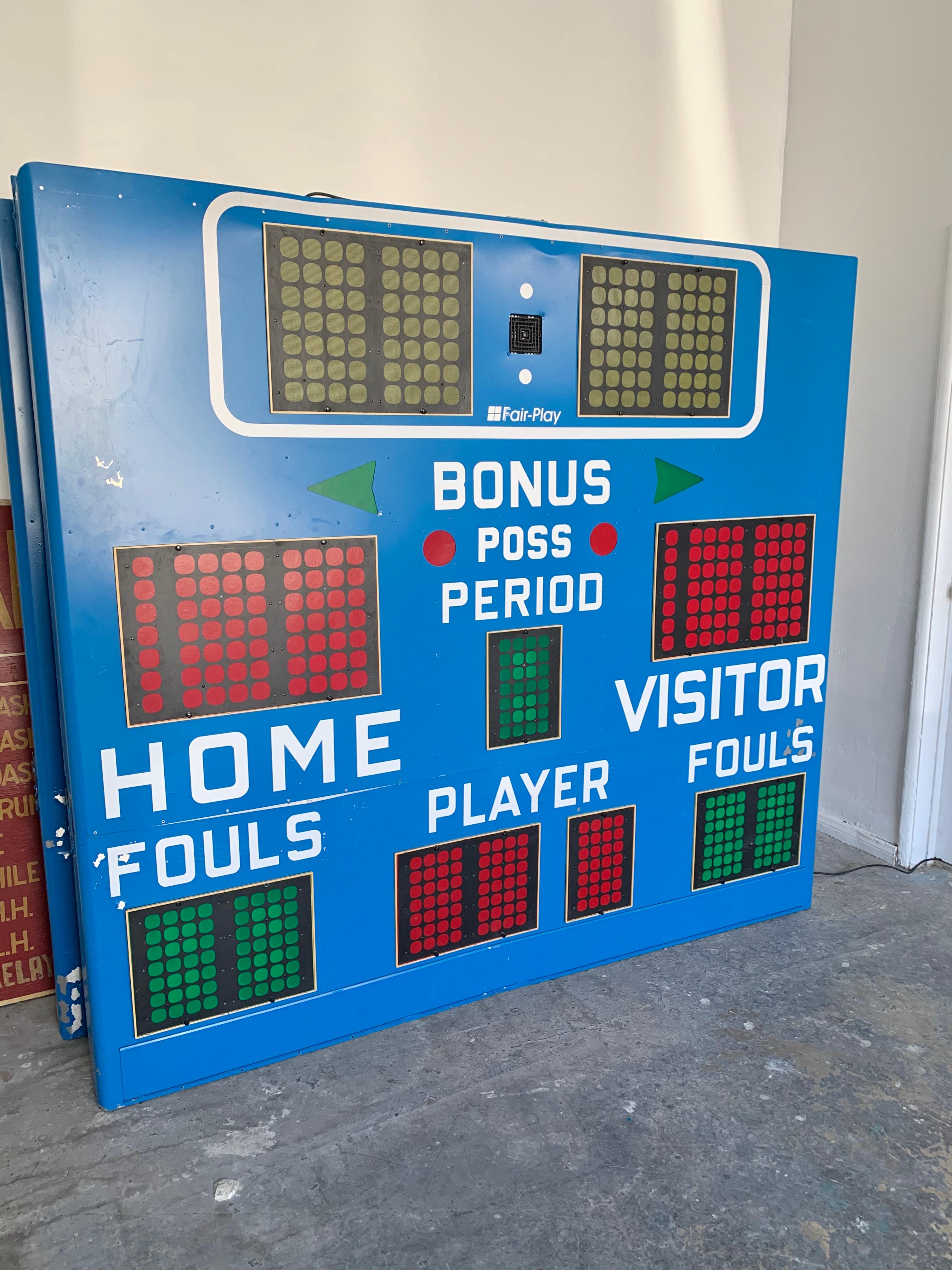 old fair-play scoreboard