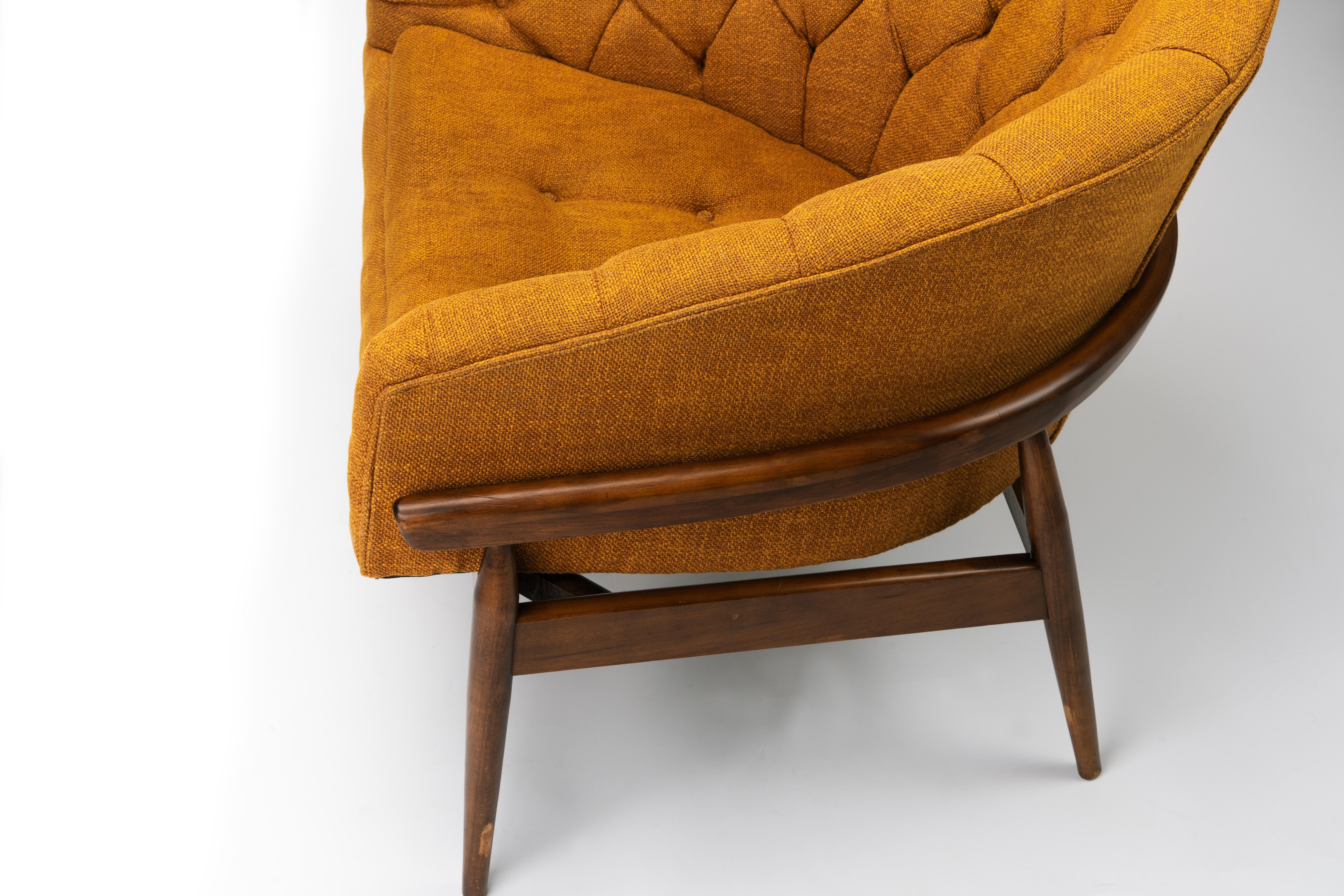 Fairfield Chair Co. Gold Tufted Mid-Century Barrel Back Lounge Chair For Sale 3
