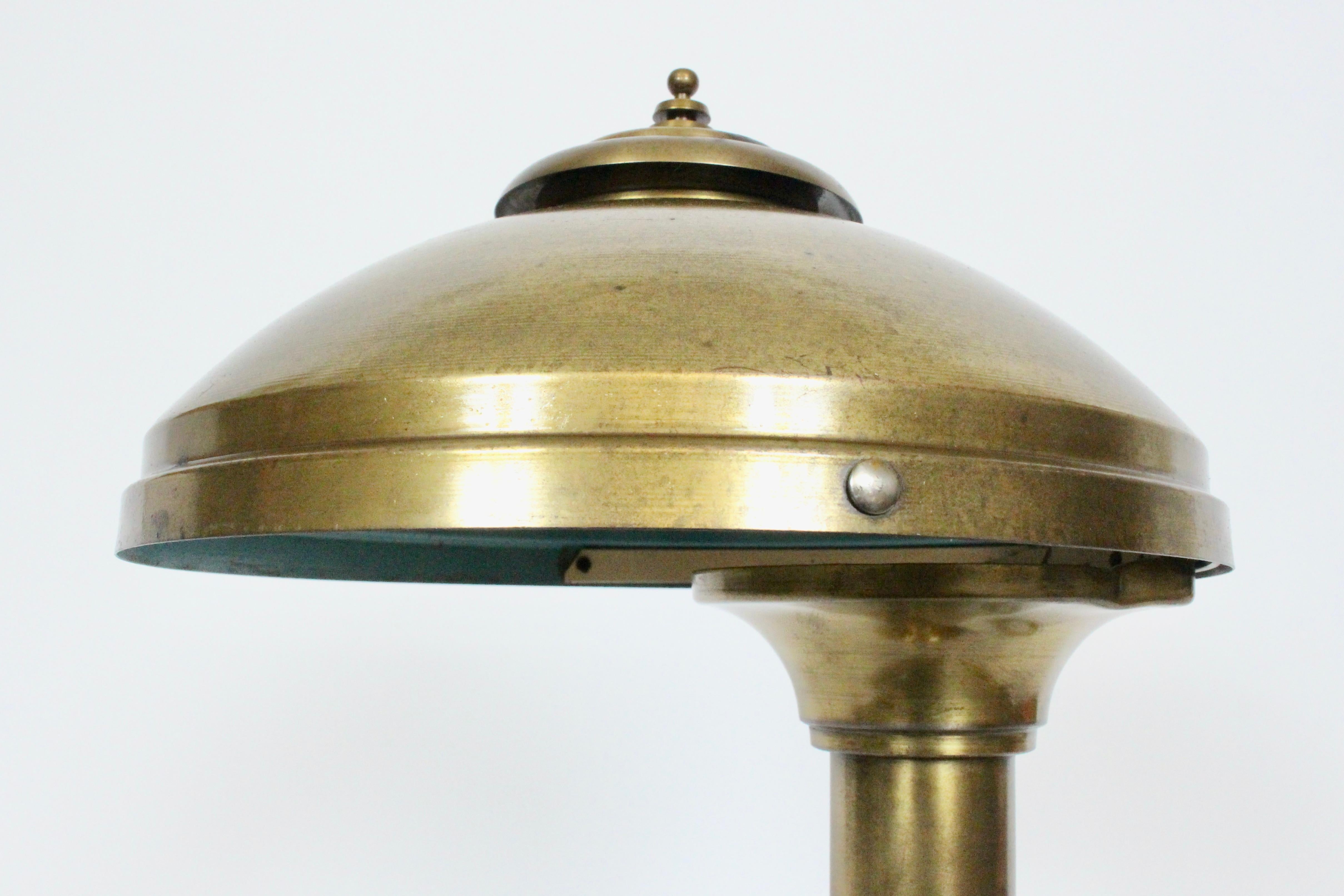Fairies Mfg. Co. Cantilever All Brass Shaded Desk Lamp, 1920s For Sale 3