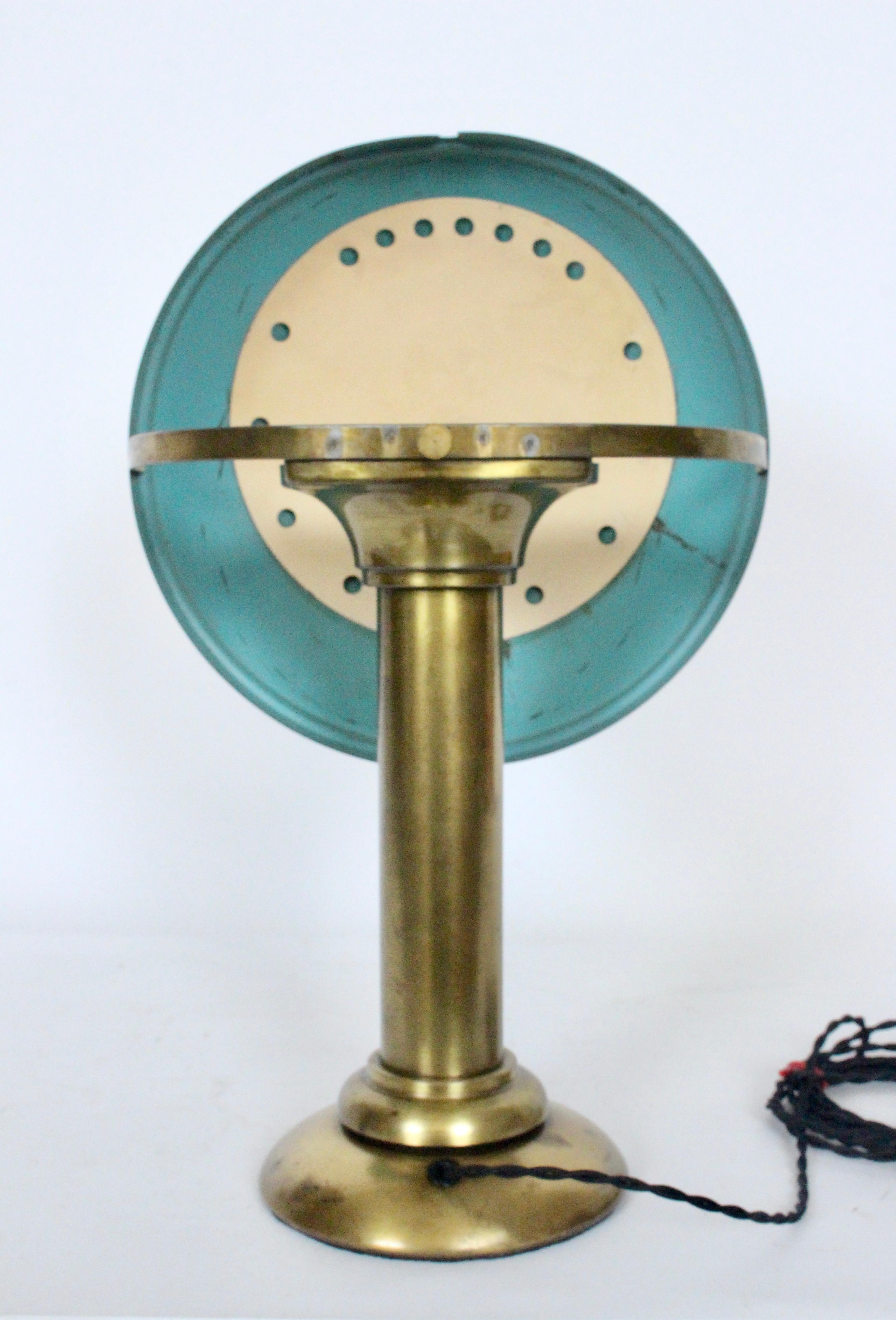Fairies Mfg. Co. Cantilever All Brass Shaded Desk Lamp, 1920s For Sale 6