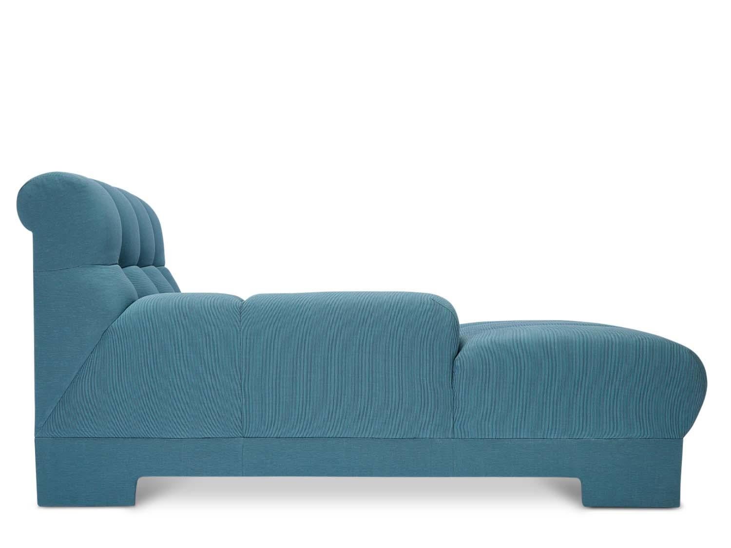 Mid-Century moderno Fairview Chaise by Josh Greene for Lawson-Fenning in vendita