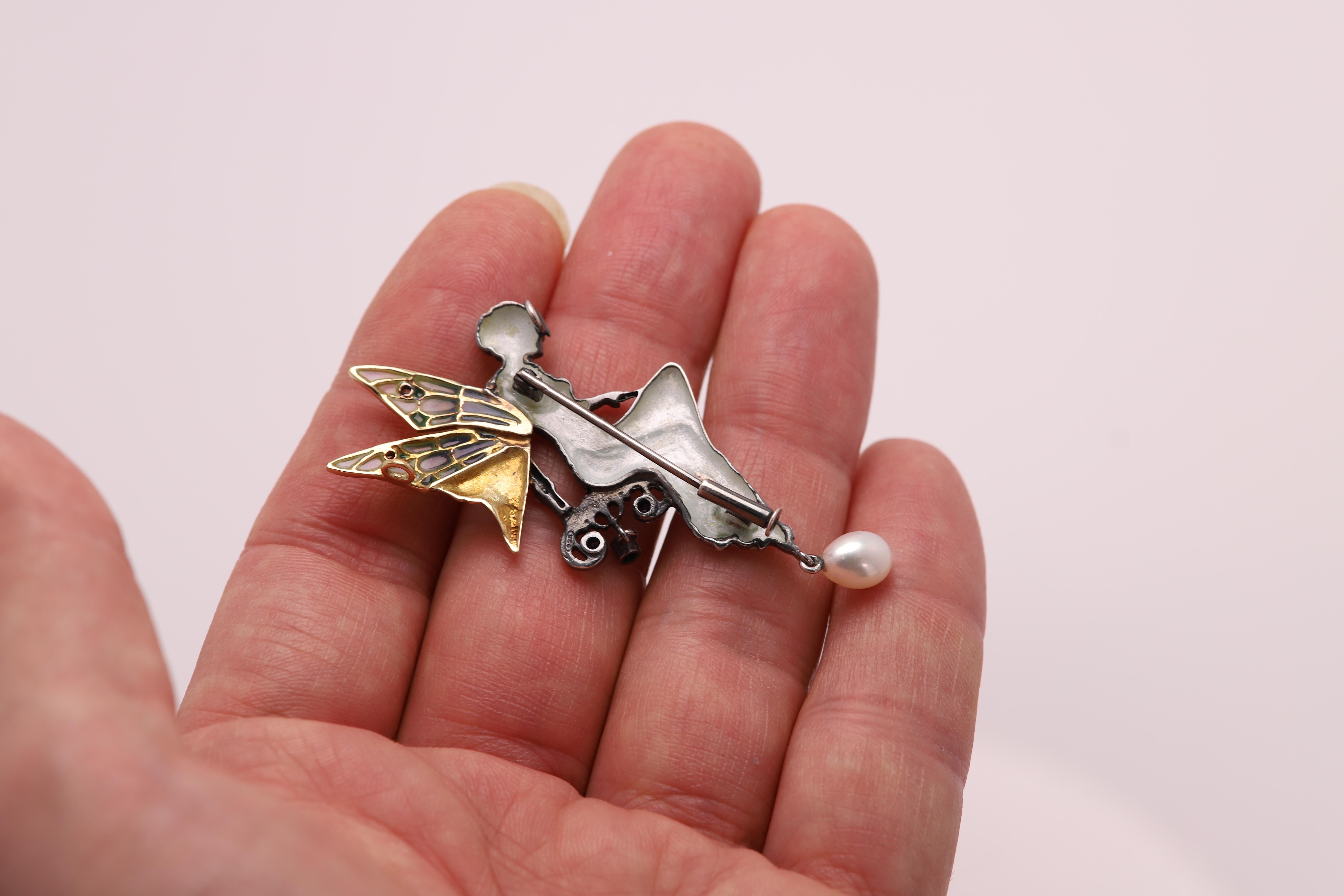 Round Cut Fairy Lady Nouveau 1910 Enamel Brooch Pin Necklace Silver and 18 Karat Gold