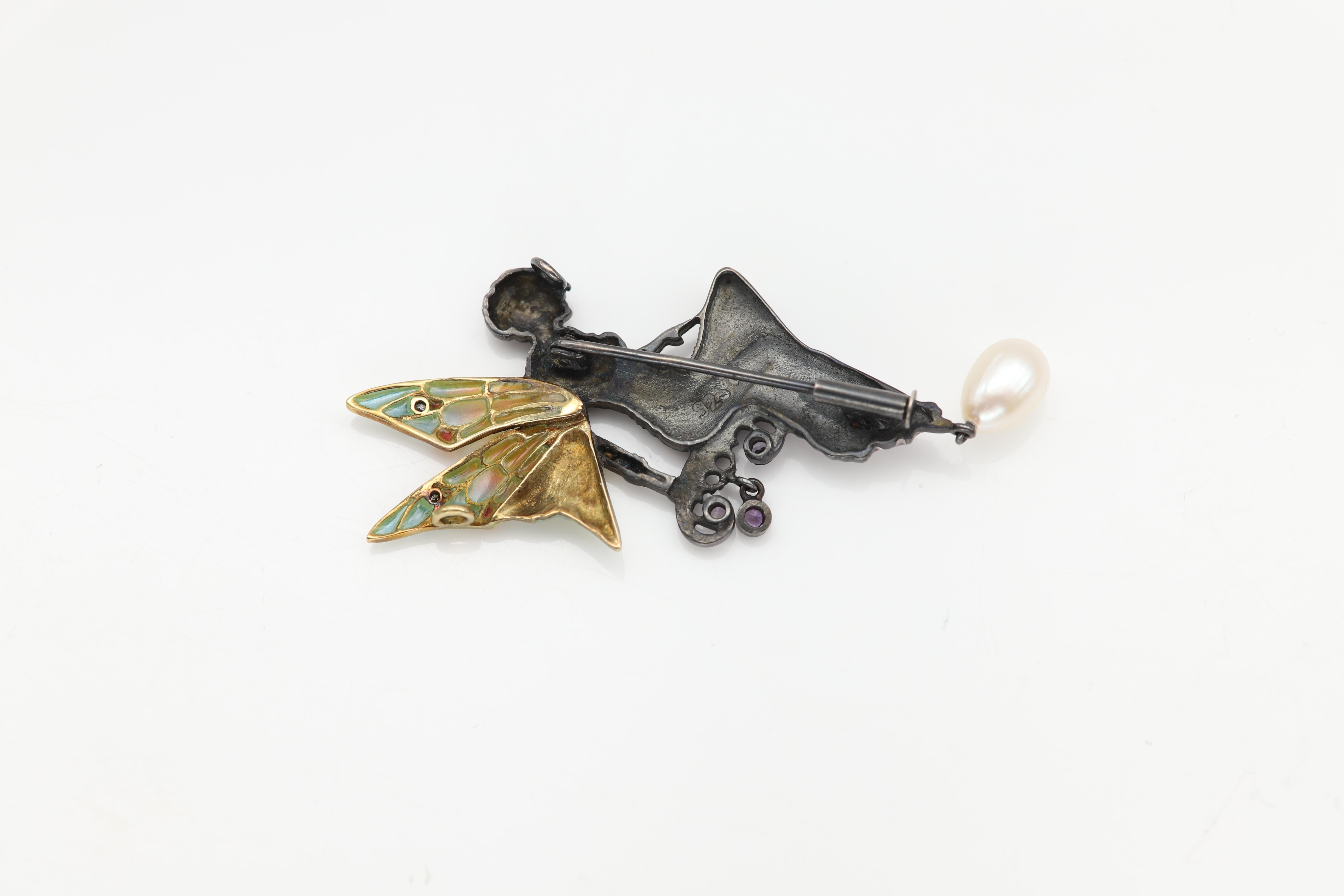 Round Cut Fairy Lady Nouveau 1910 Enamel Brooch Pin Necklace Silver and 18 Karat Gold For Sale